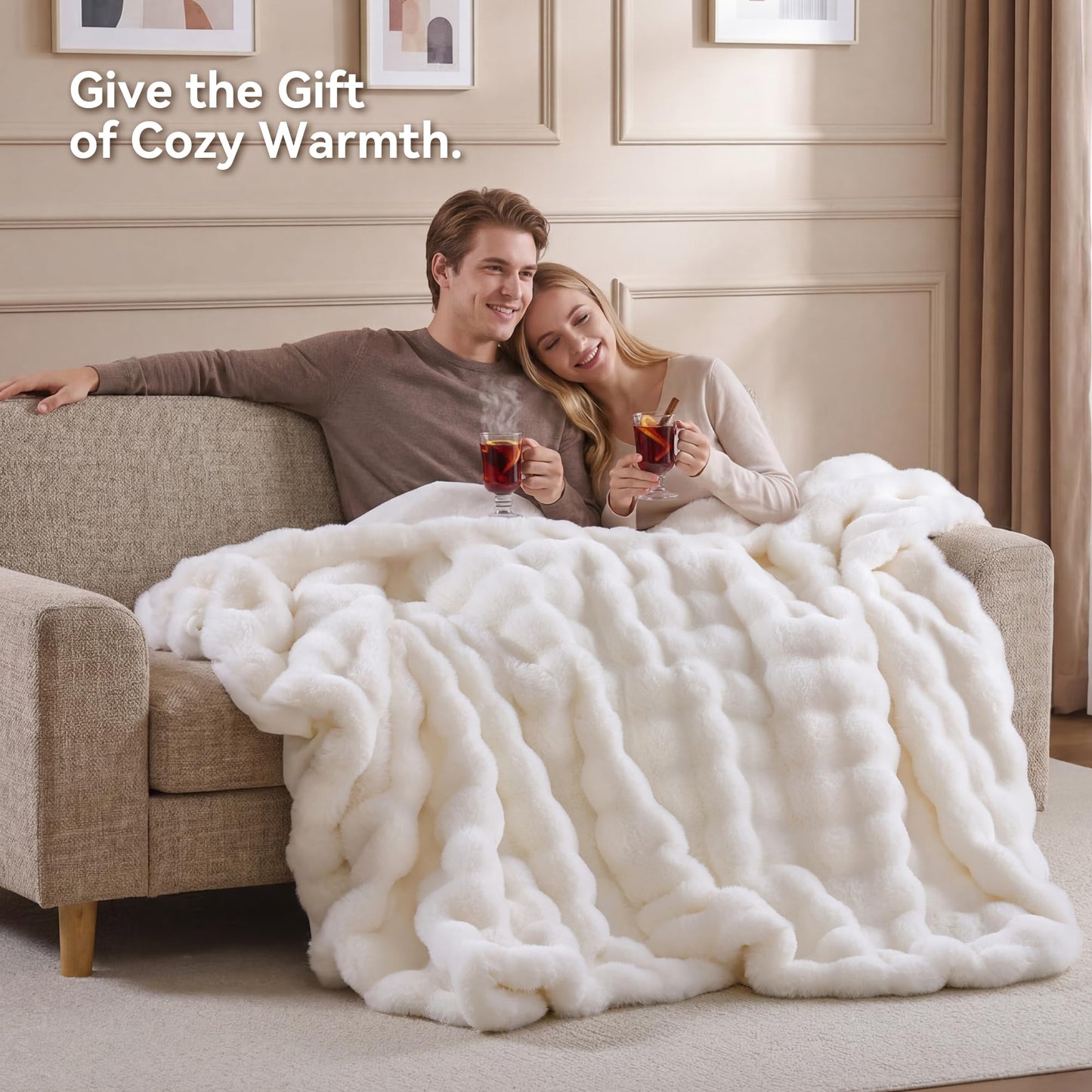 Smoofy Faux Fur Throw Blanket for Couch - Cream White Super Soft Cozy Bubble Blanket, Fluffy Plush Fuzzy Throw for Sofa & Bed, Thick Lightweight Warm Blanket, Luxury Aesthetic Gift for Women 50"x60"