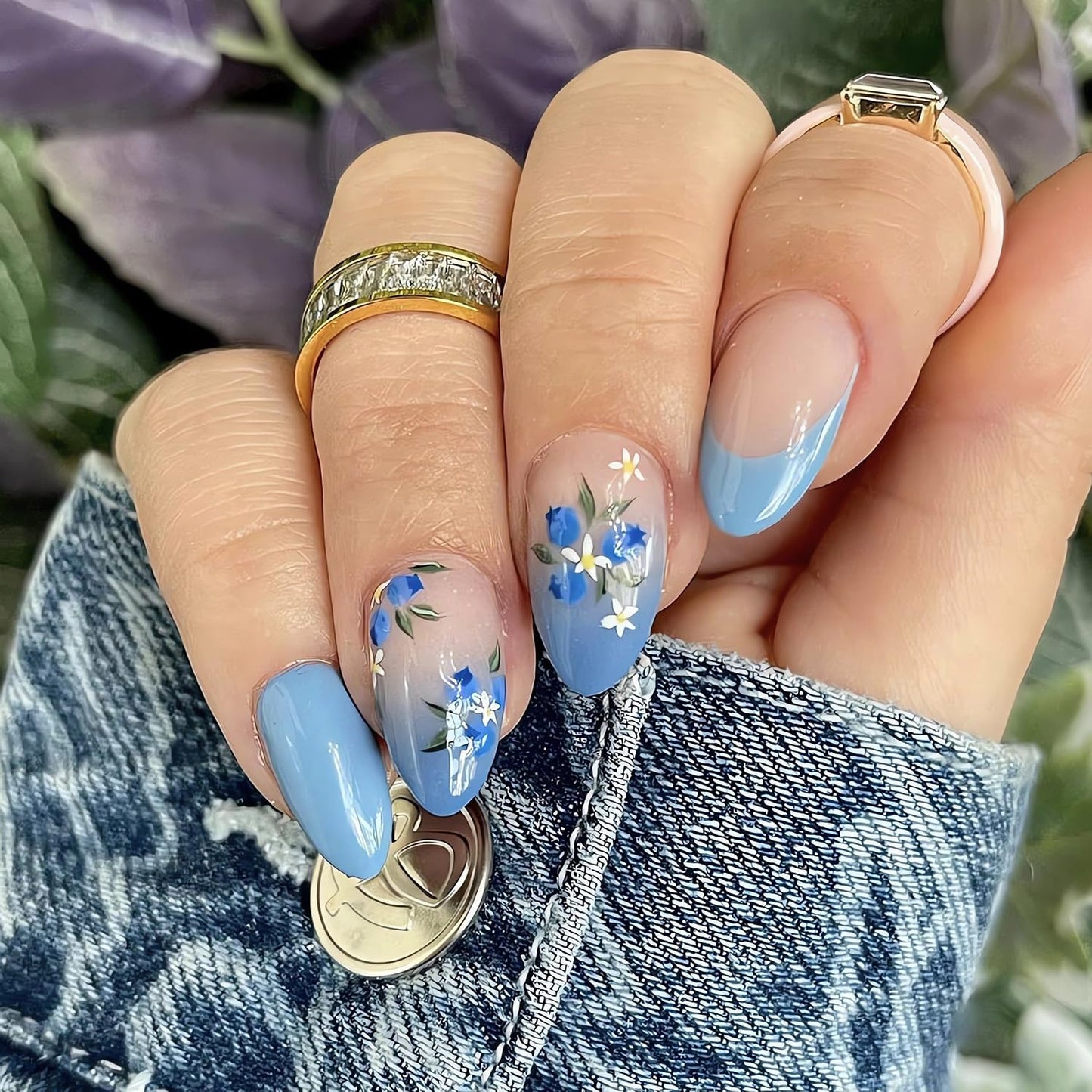 LPOODDNU Flower Press on Nails Almond Shape Fake Nails Medium Length Blue French Tip False Nails with Designs Glossy Full Cover Glue on Nails Cute Almond Stick on Nails for Women Finger Manicure