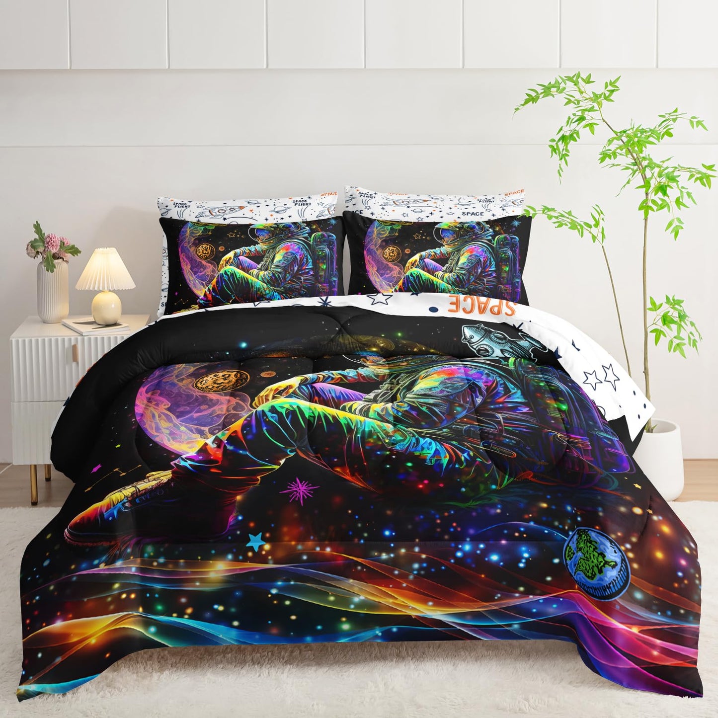 AILONEN Space Astronaut Comforter Set Twin Size,7-Piece Soft Bed in a Bag,Glowing Rocket Planet Spacemen Print Comforter & Fitted Sheet & Flat Sheet & 2 Pillowcases,2 Pillow Shams