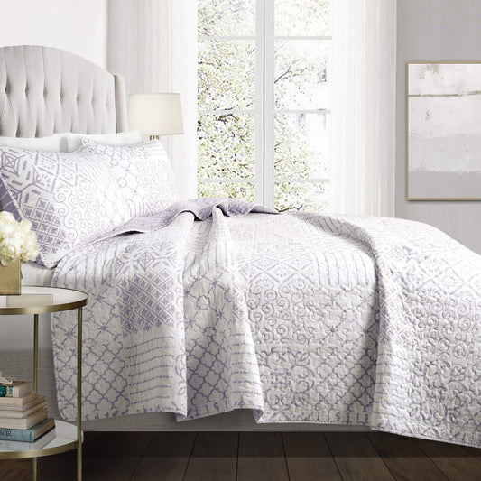 Lush Decor Monique Reversible Cotton Quilt Queen Size 3 Piece Set Full/Queen Lavender - Purple Bedding Set Queen Quilt - Patchwork Quilts - Boho Decor