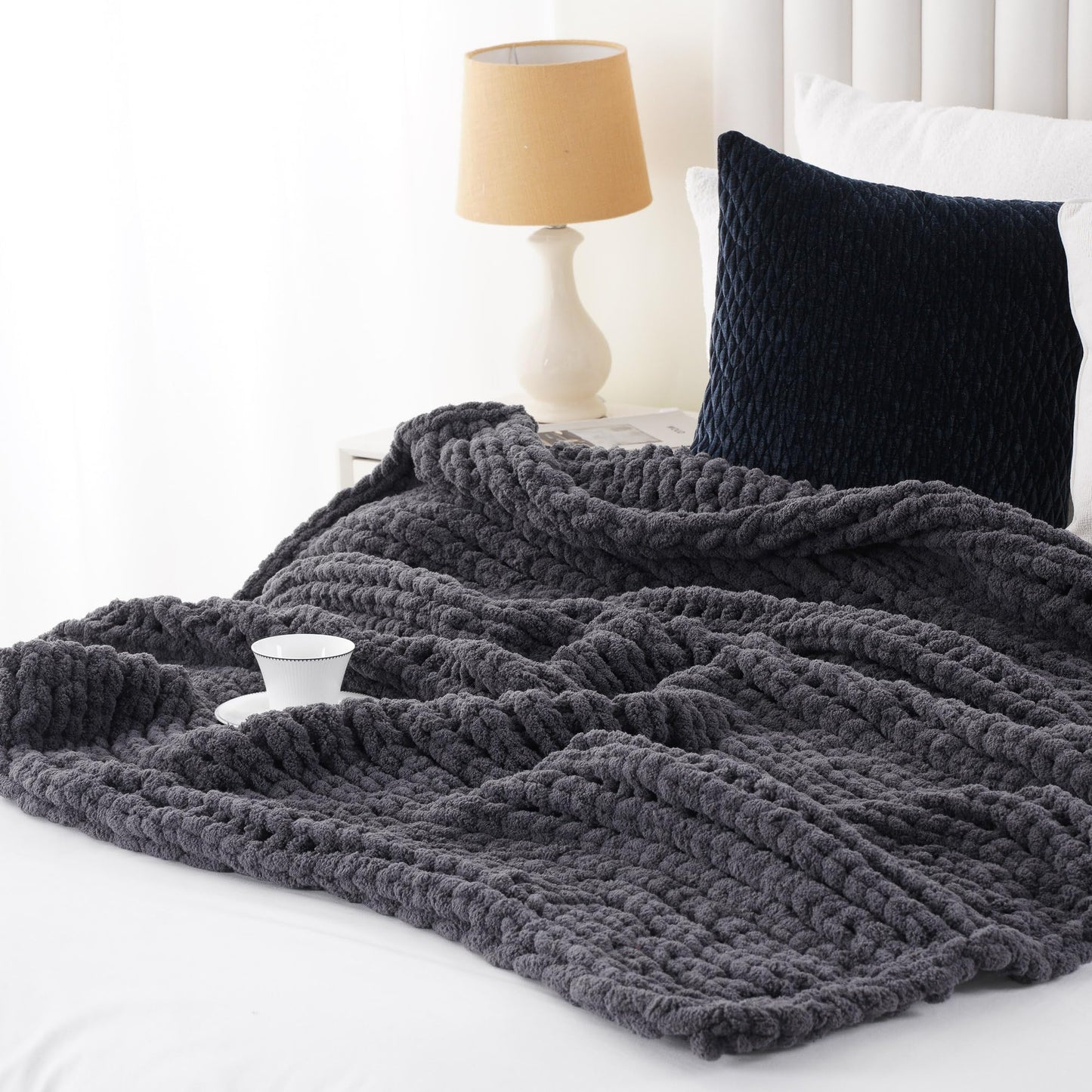 Battilo Chunky Knit Throw Blanket, Soft and Thick Chenille Throw Blanket, 50"x60" Handmade Cable Knit Crochet Blanket, Dark Grey Knot Knitted Throw Blankets for Couch Sofa Bed Home Decor