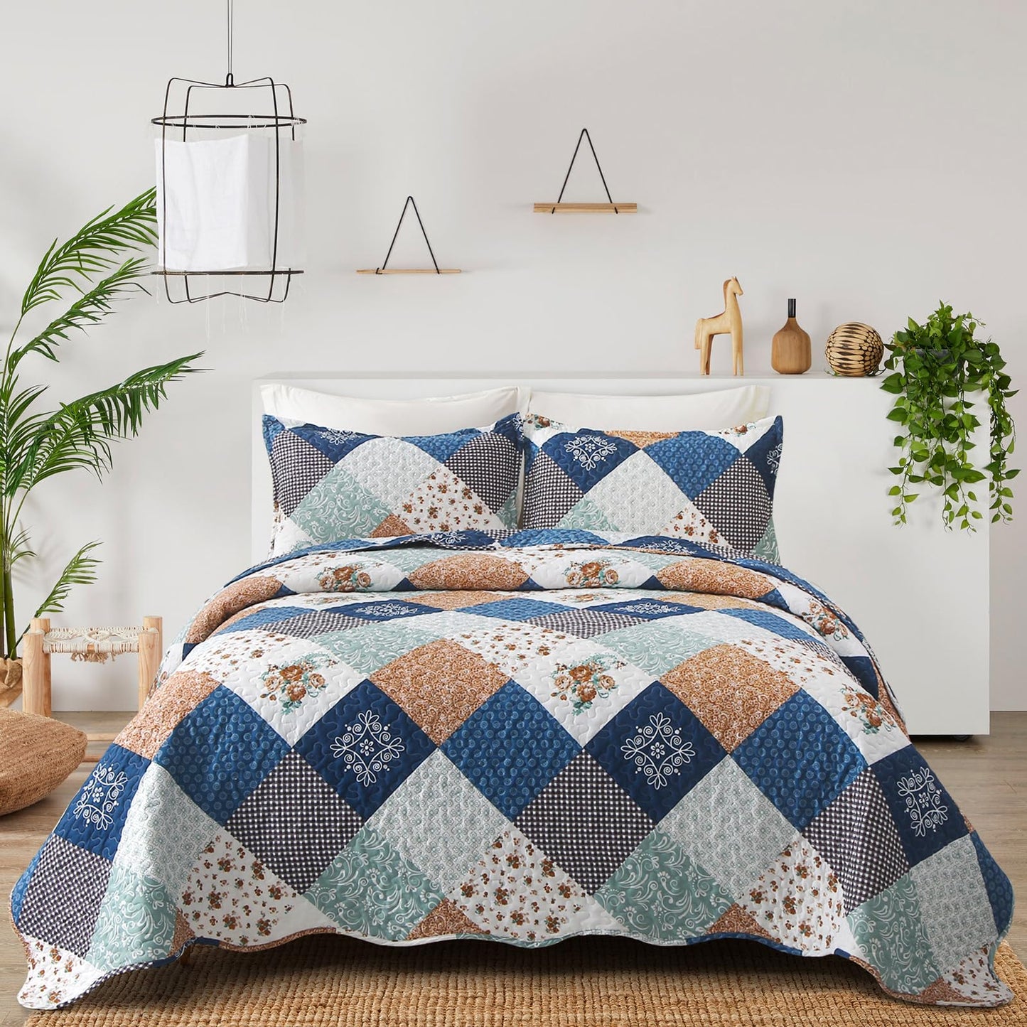 Dinjoy Reversible Patchwork Quilt Bedding Set Queen Size Blue Green Grey Plaid Floral Pattern Bedspread Set Soft Microfiber Coverlets Bed Set 3 Pieces Spring Summer All Season Use