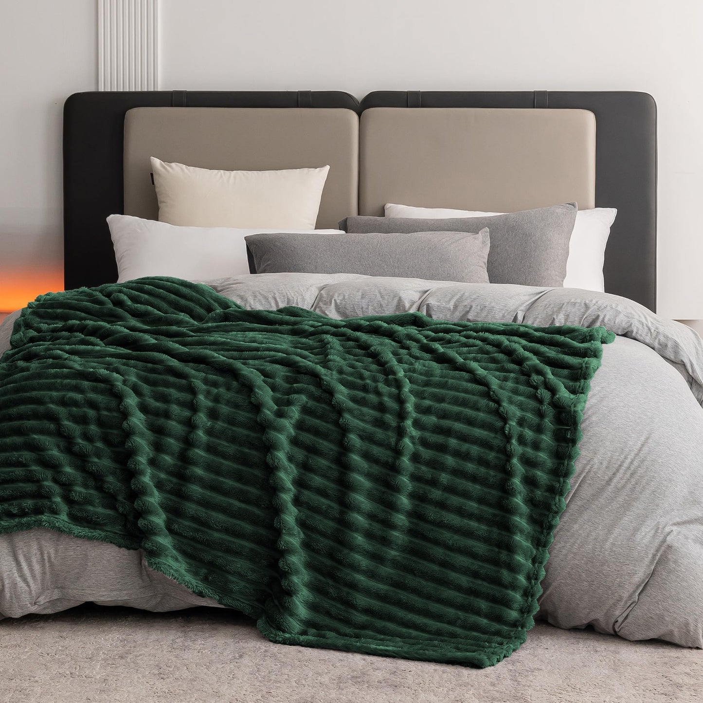 KORBLISS Super Soft Throw Blanket for Couch, Premium Silky Flannel Fleece with 3D Striped Jacquard Design, Lightweight and Cozy for Sofa, Living Room, and All-Season Use, 50x60 Inches.Forest Green