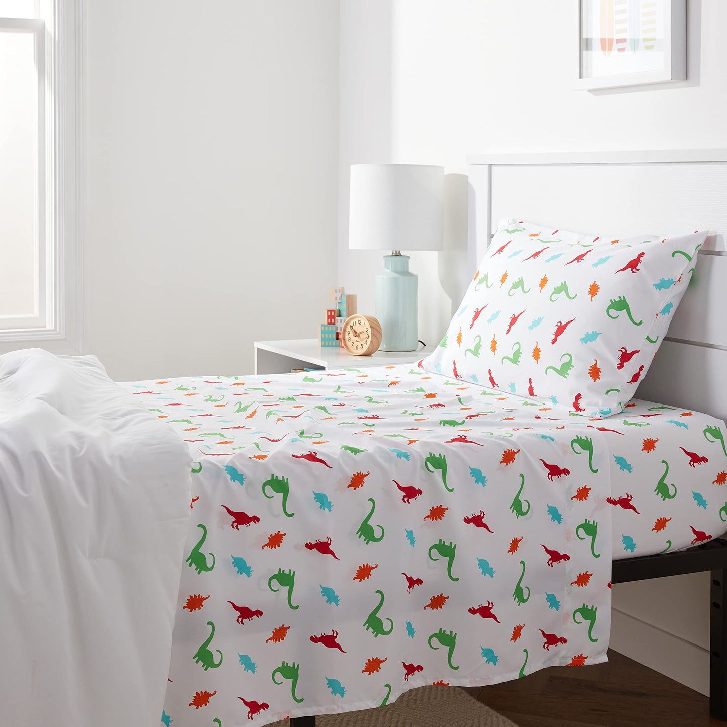 Amazon Basics Kid's Soft, Breathable, Easy-Wash Microfiber 3-Piece Sheet Set with Fitted Sheet, Twin, Multi-Color Dinosaurs, Animal Print