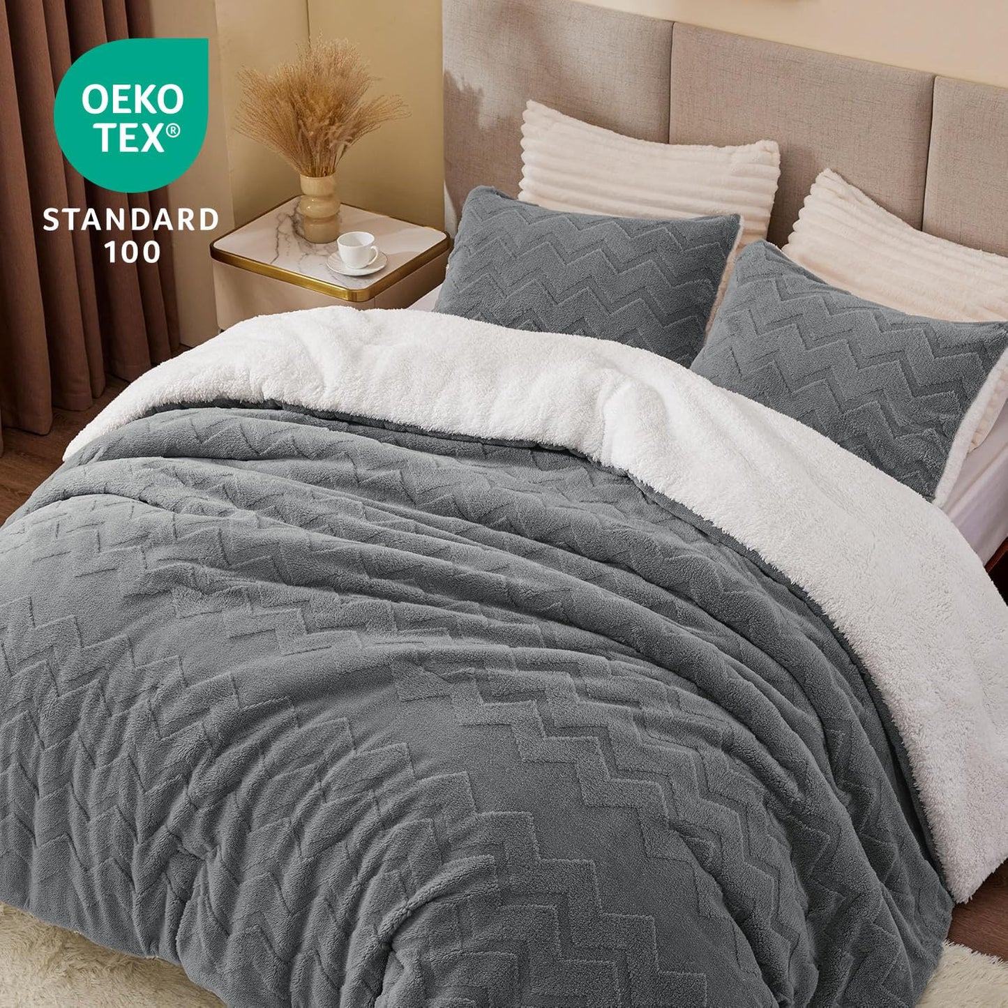 BEDELITE Fluffy Queen Comforter Set - Super Soft Sherpa Grey Comforter for Queen Size Bed, Luxury Warm Bedding Set for Winter, Fuzzy Bed Set 3 Pieces (1 Comforter, 2 Pillowcases)