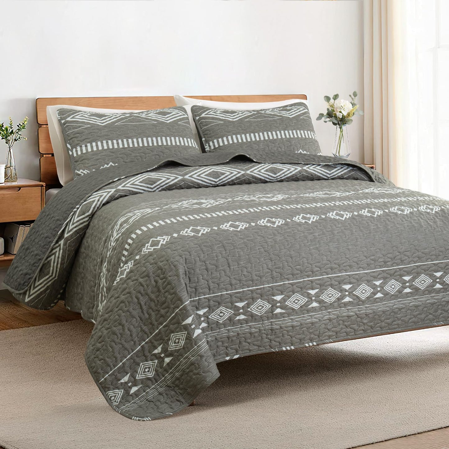 Whale Flotilla Full Queen Size Quilt Set - Reversible Grey Quilts Queen Size with 2 Pillow Shams, Lightweight Boho Striped Bedspreads Coverlet Bedding Set for All Seasons