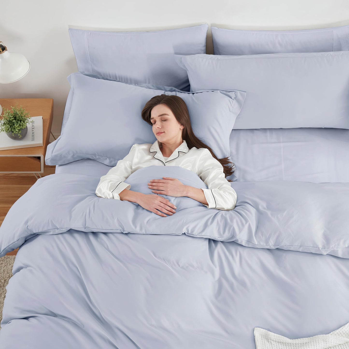 Hearth & Harbor Queen Size Duvet Cover & Bed Sheet Set Ice Blue, 7 Piece Soft Double Brushed Bedding Set, Includes Duvet Cover, Flat Sheet, Fitted Sheet, Pillowcases and Pillow Shams