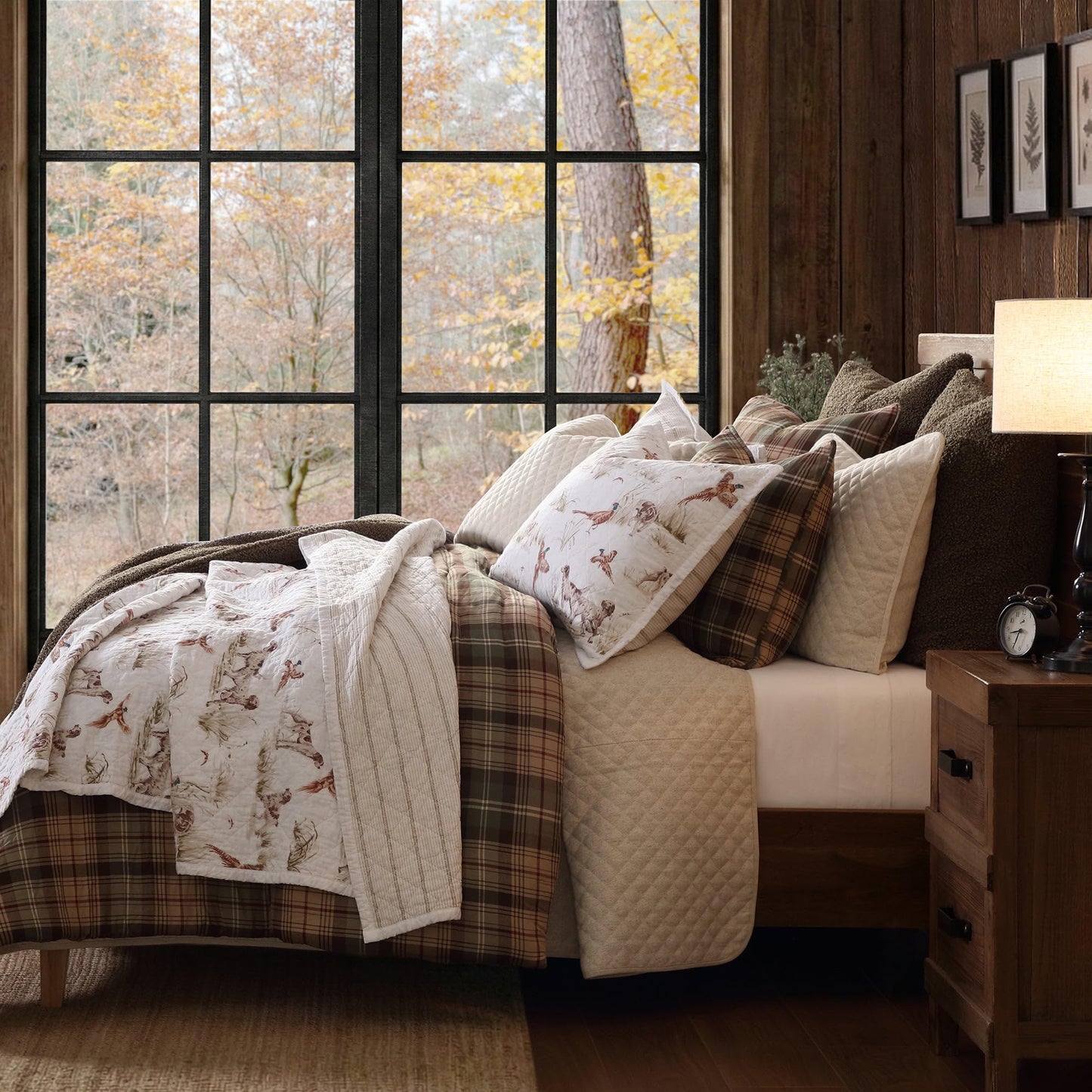 Paseo Road Hunt Life Cotton Quilt Set, 3 Piece King Bedding Set with Pillow Shams, White Brown Pheasant Hunting Dog Reversible Quilt Set, Soft Breathable Cozy Lightweight Quilt, Rustic Cabin Bedding