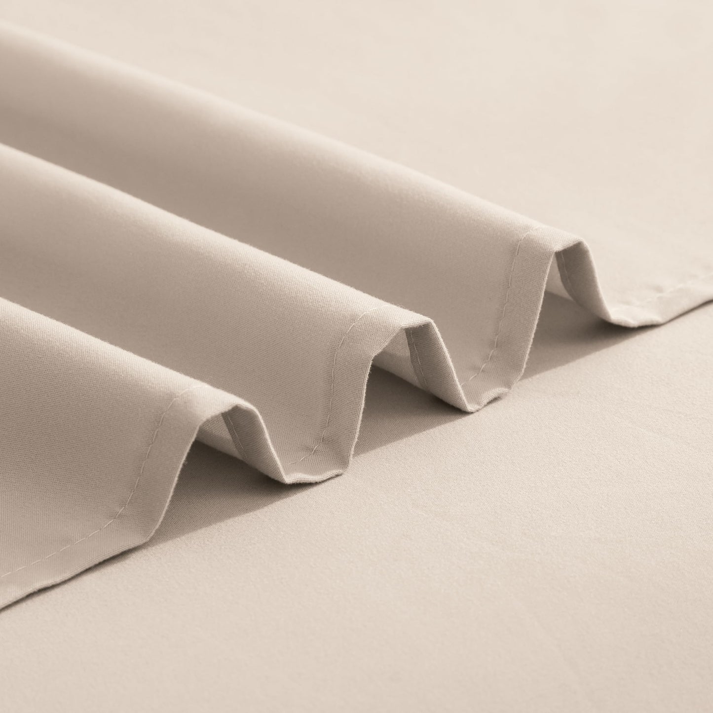 Elegant Comfort Luxurious 1500 Premium Hotel Quality Microfiber Three Line Embroidered Softest 4-Piece Bed Sheet Set, Wrinkle and Fade Resistant, King, Cream
