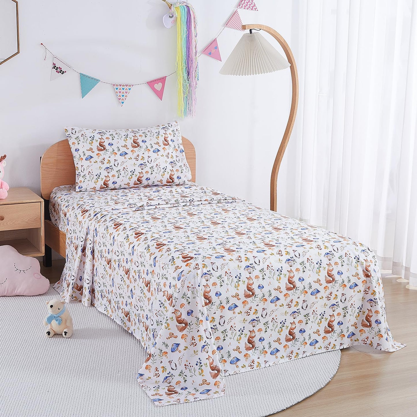 lasoftan Kids Sheet Set Twin Size, Twin Sheet Set with Oil Squirrel Pattern，Breathable Silky Soft Microfiber Kids Fitted Sheet