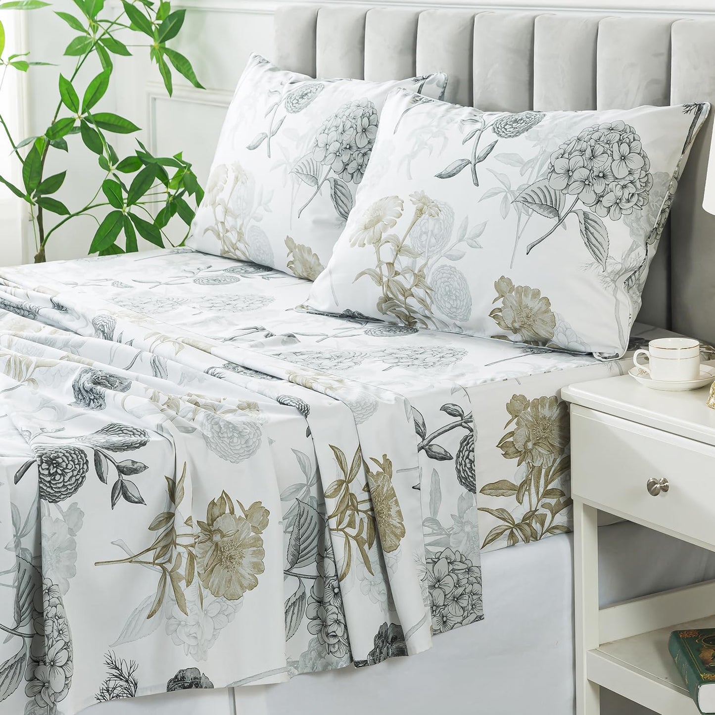 FADFAY Queen Sheets Set Percale Cotton Grey Floral Bed Sheets Deep Pocket Fitted Sheet, Luxury Ink Vintage Grey Hydrangea Printed Shabby White Bedding for All Season, Super Soft Crisp & Cool, 4 Pcs