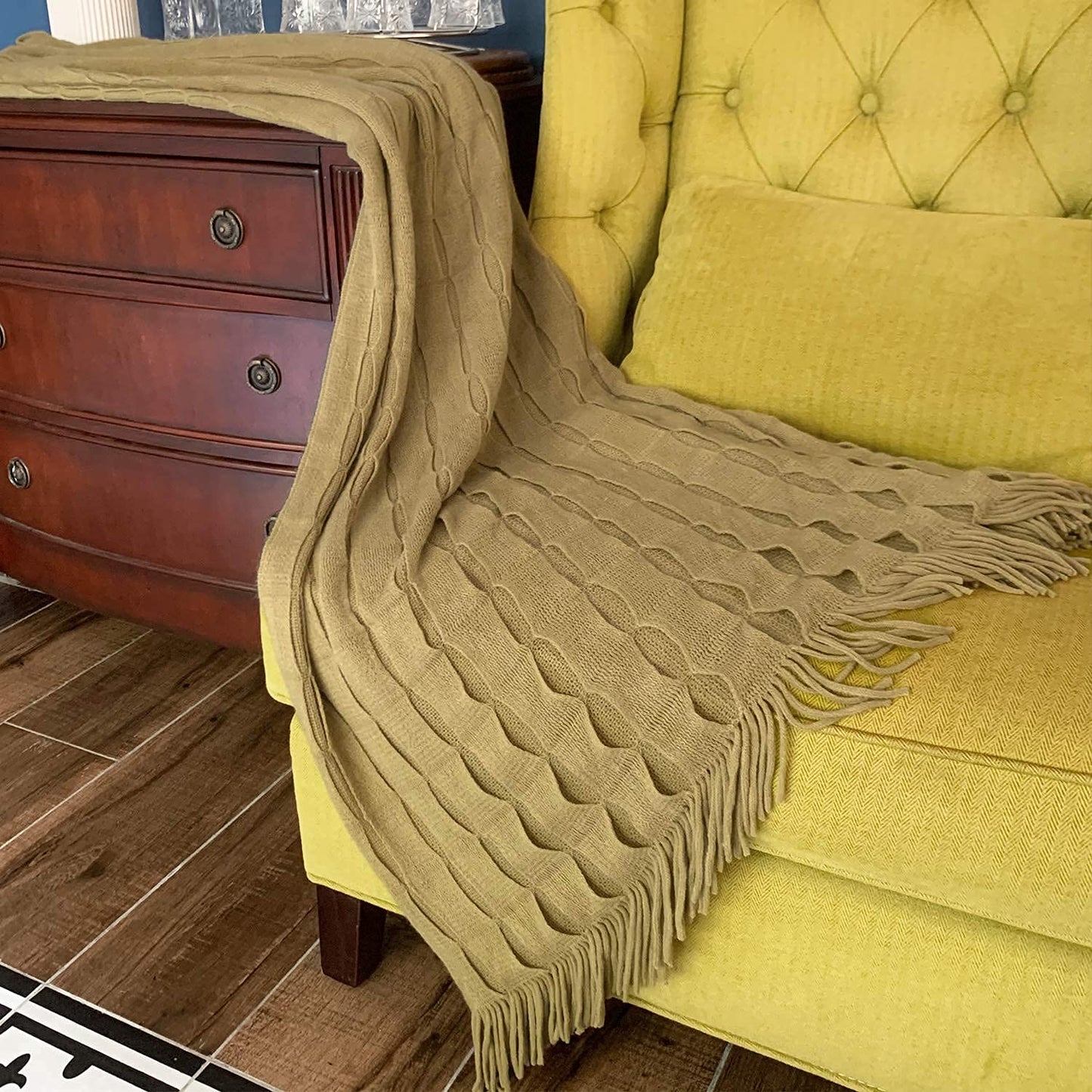 DISSA Knit Blanket Woven Blanket Throws for Sofa Throws for Couch Blanket Cover Boho Throw Blanket for Bed Cozy Super Soft Solid Plush Decorative Throw Blanket with Tassels (Khaki, 50"x60")