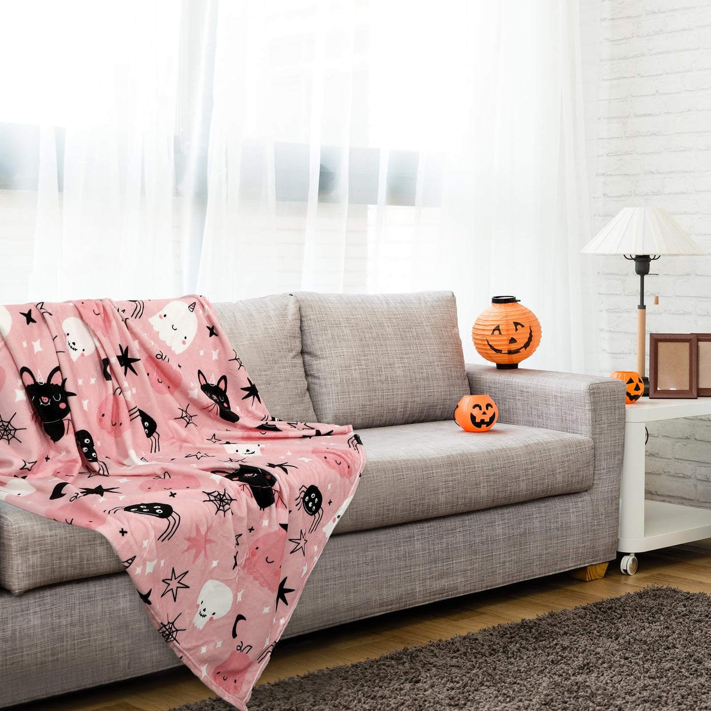 JarThenaAMCS Halloween Fuzzy Blanket Pink Cute Pumpkin Ghost Bat Throw Blanket Halloween Cartoon Soft Cozy Flannel Blankets for Home Party Bed Sofa Couch, 50 x 60 Inch