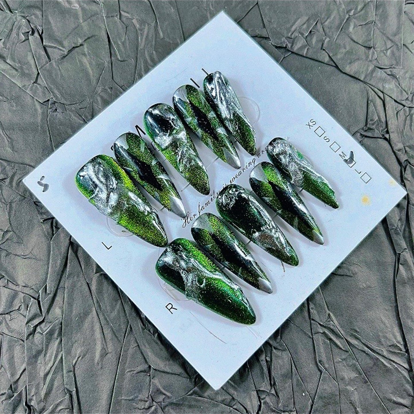 Press on Nails Handmade Nails 10Pcs Dark Gothic Style Manual Press on Nails Green Eyes Fake Nails for Women Party Holiday Photo Size S