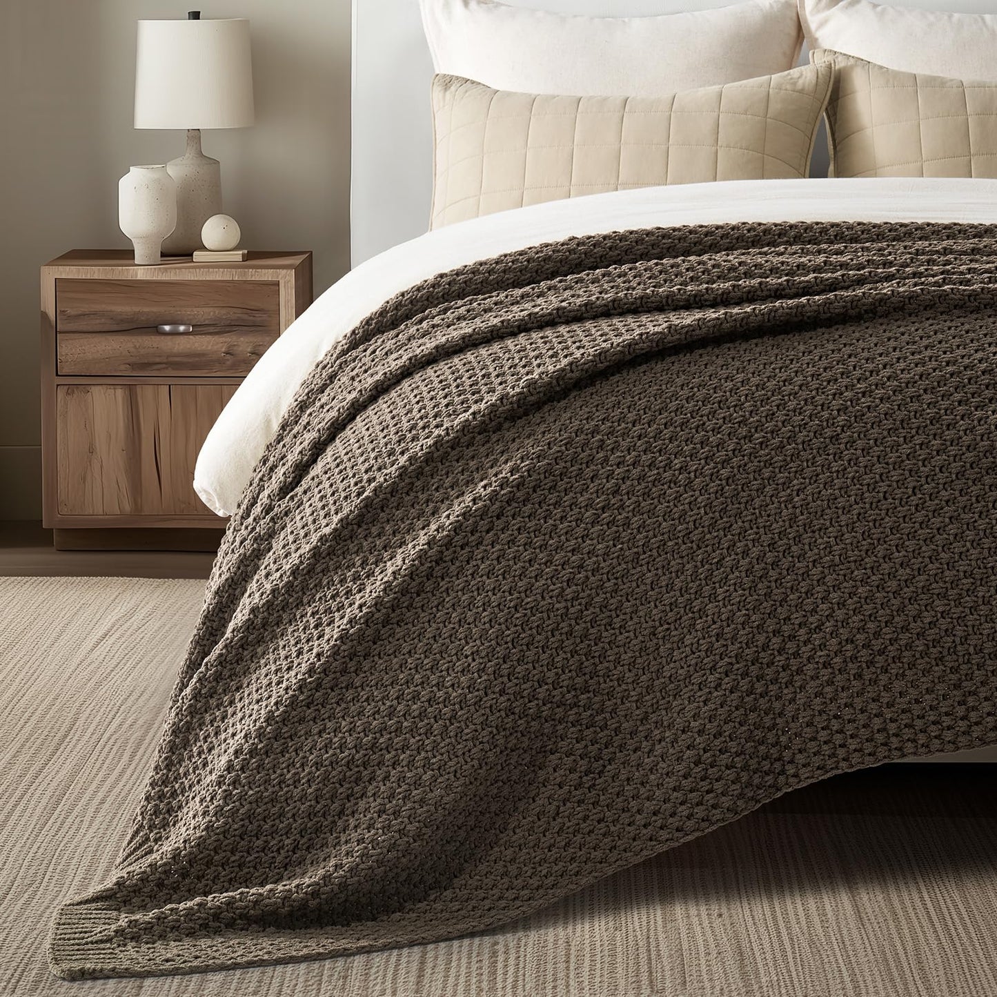 EVERGRACEHOME Chunky Chenille Knit Throw Blanket for Couch, Soft Luxurious Oversized Queen Moss Stitch Blanket for Bed, Cozy Farmhouse Knitted Throw for Sofa, Mocha Brown, 90" x 90"