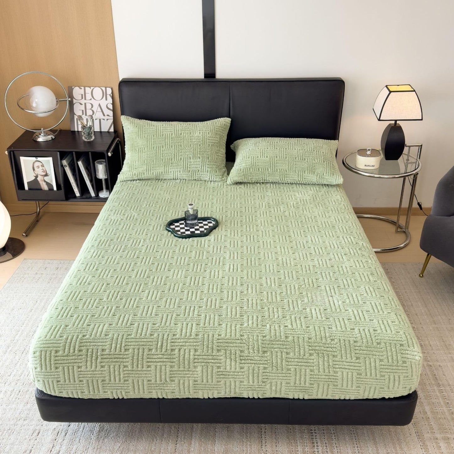 ZIQINPSQ Queen Size Flannel Fitted Sheet - 1 Piece Winter Warm Deep Pocket (15") Bed Sheet, Shrink & Fade Resistant, Hotel Quality, Honeydew