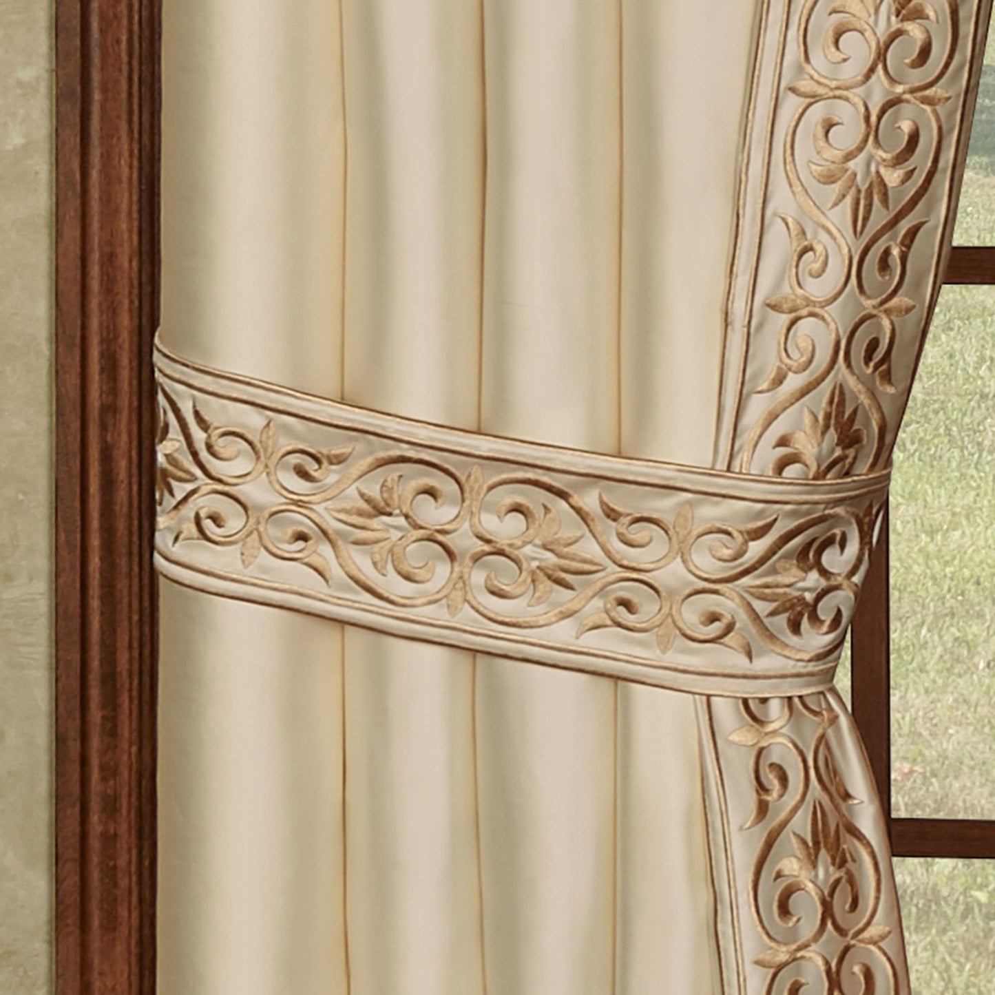 Touch of Class Versailles Window Ascot Valances & 96L Curtains, Pearl