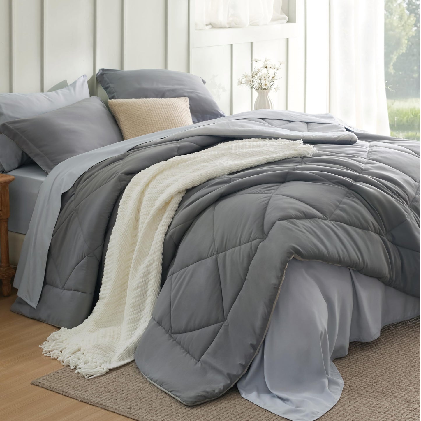 Bedsure Queen Comforter Set with Sheets - 7 Pieces Reversible Grey Bed in a Bag Queen, Eazy Care Queen Bedding Sets for All Seasons with 1 Flat & 1 Fitted Sheet, 2 Pillowcases and 2 Pillow Shams