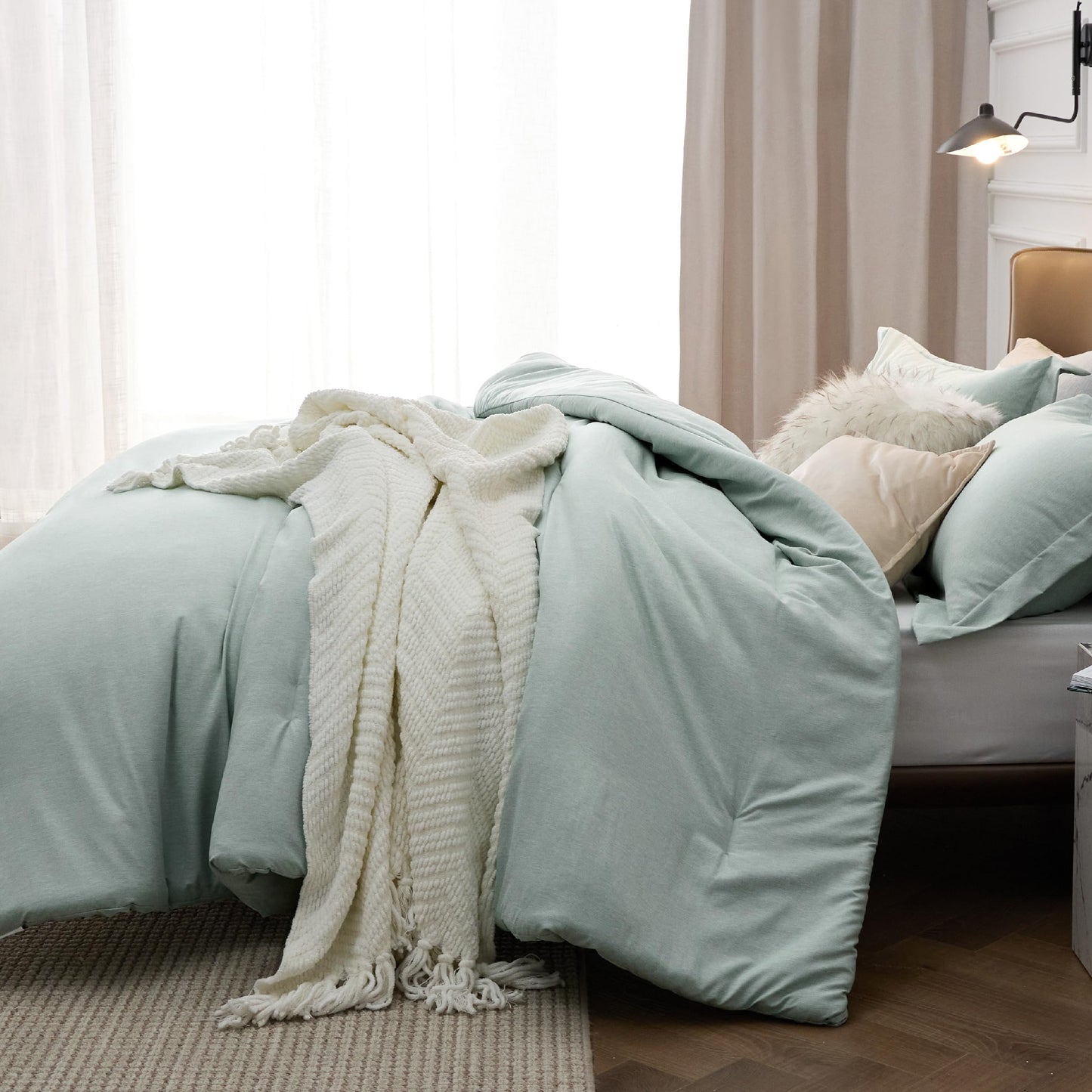 Bedsure Oversized King Comforter Set - Sage Green Soft Bedding for All Seasons, Cationic Dyed Bed Set, 3 Pieces, 1 Oversized King Size Comforter (120"x98") and 2 Pillow Shams (20"x36"+2")