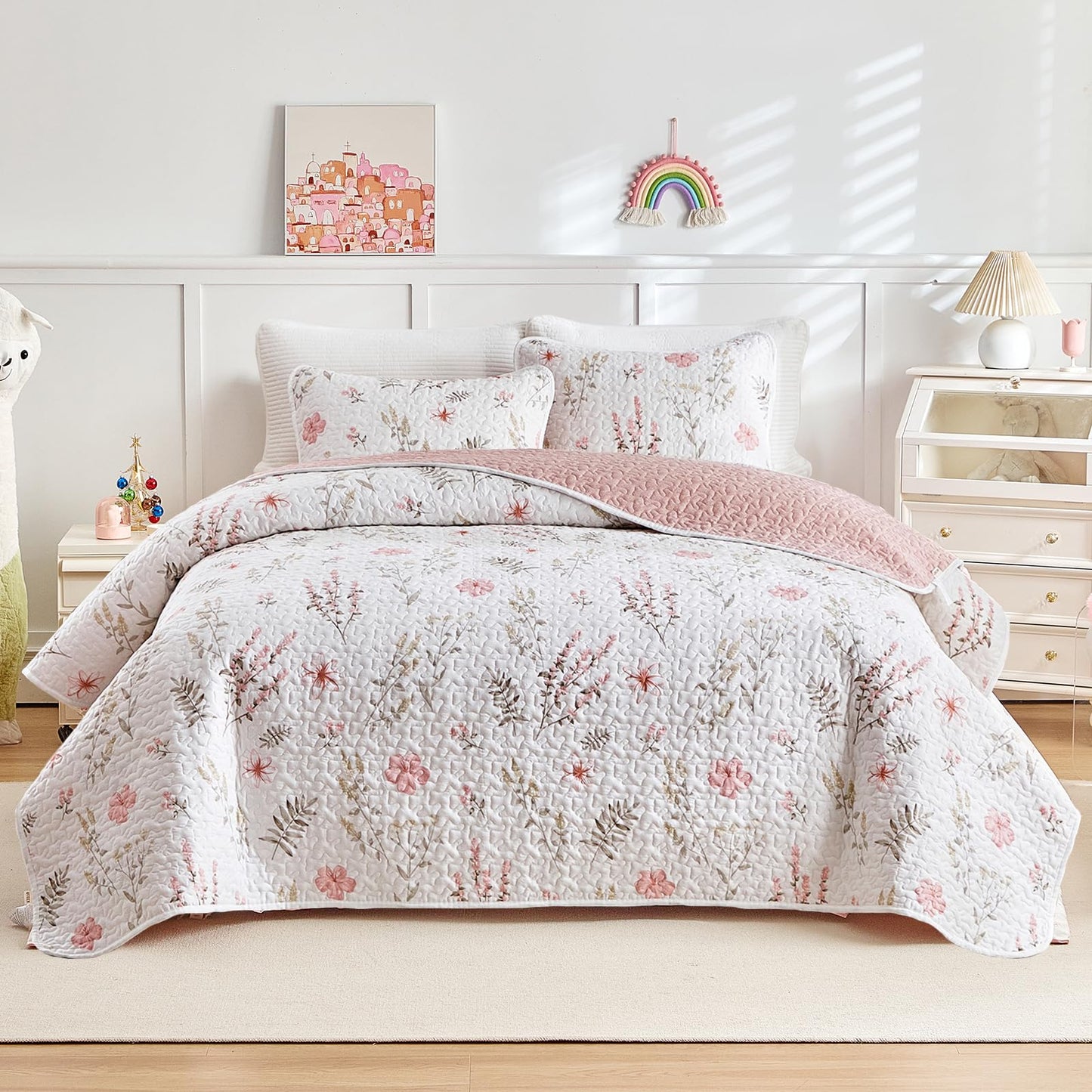 Joyreap 3 Pieces Cotton Quilt Set for Girls, Queen Size Pink Floral Design, Cozy Lightweight Quilt Bedspread Bed Cover for All Season, 1 Quilt and 2 Pillow Shams- 90x90 inches