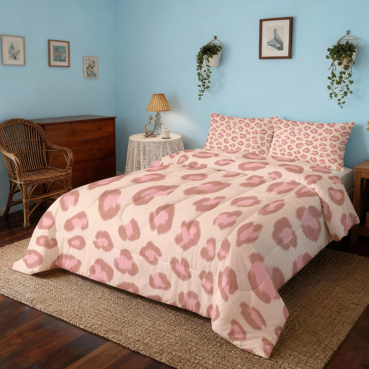 Leopard Print Comforter Set King Size 3Pc, Animal Printed Animal Pattern Down Alternative Bed Comforter, 2 Pillow Shams, Soft All Season Bedding, Leopard Print Bedroom Decor