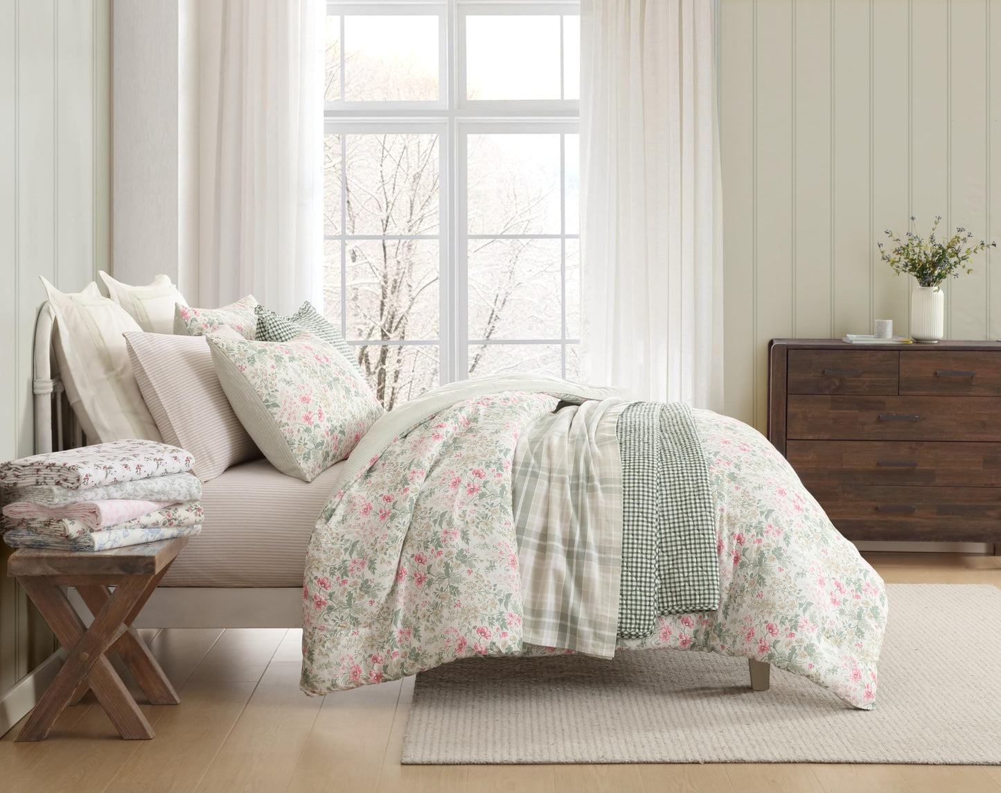 Laura Ashley - Flannel Sheets King Size, Anti-Pilling & Wrinkle Resistant Cotton, Touchably Soft for All-Season Comfort - Bed Sheets with Matching Pillowcases & Fitted Sheet (Audrey Blue)