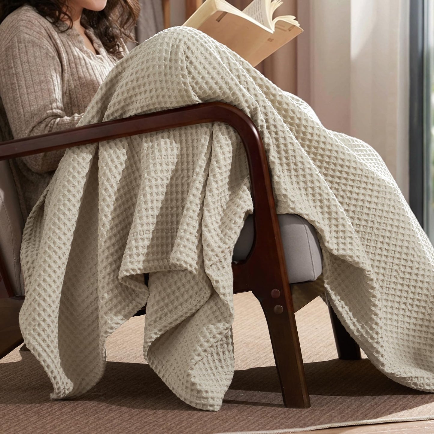 PHF Ultra Soft Waffle Weave Blanket Throw Blanket, Lightweight Breathable Cooling Skin-Friendly Throw for Spring Summer for Hot Sleeper，Aesthetic Home Decor for Bed Couch, Light Khaki/Linen, 50"* 60"