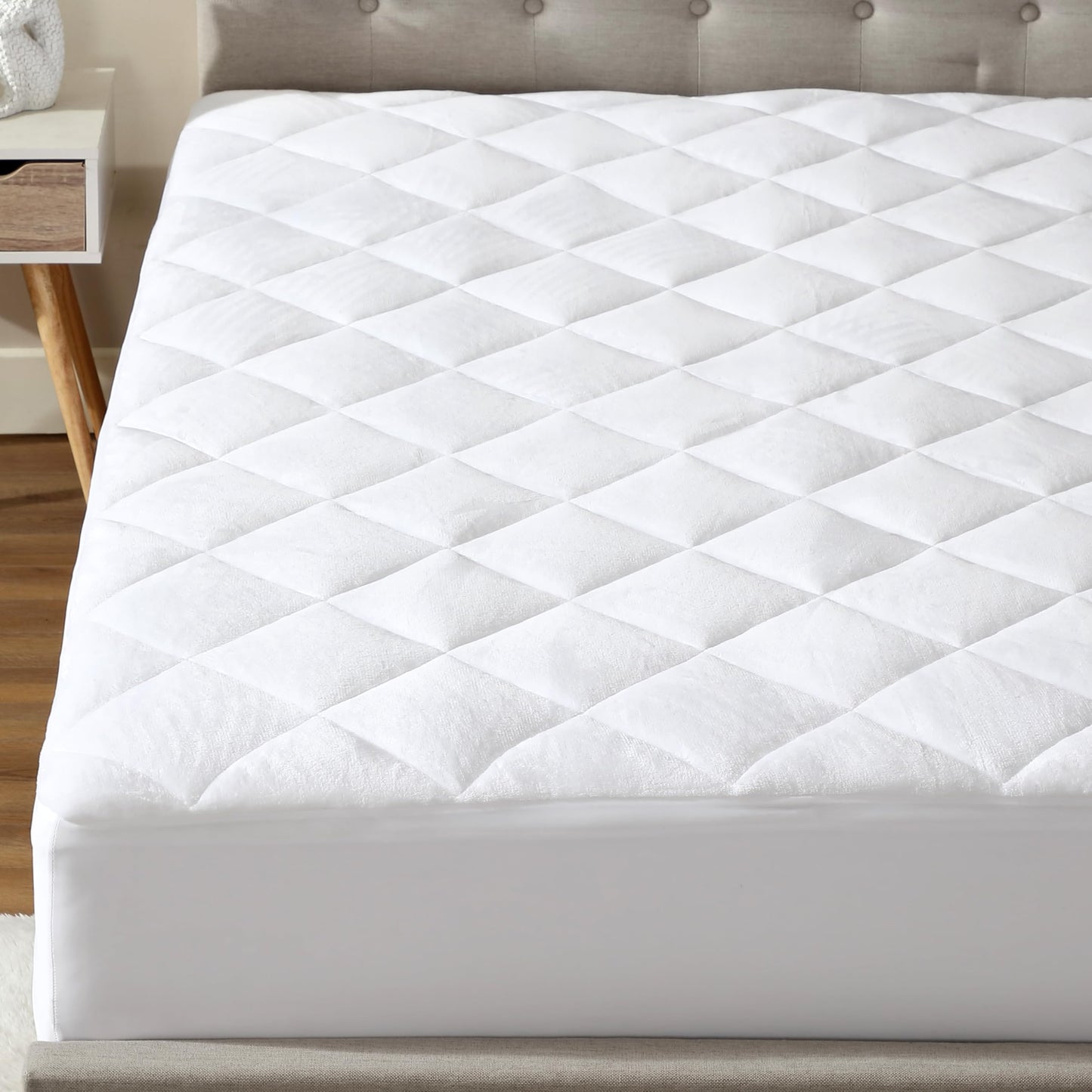 CirclesHome Cot Size Mattress Pad Pillow Top - Double Puff Fleece Top UltraPlush Down Alternative Mattress Protector -Soft, Comfortable, and Hypoallergenic - Stretches from 14-16 inches for Snug Fit