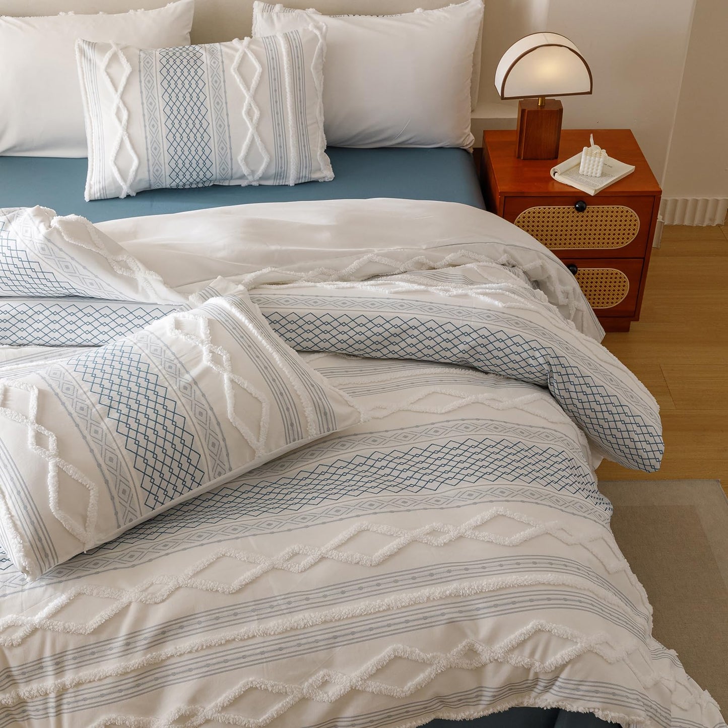 KAREVER Ivory Blue Boho Comforter Set Full Mixed Textures Jacquard Bedding Set Durable Chic and Stylish Bedroom Set