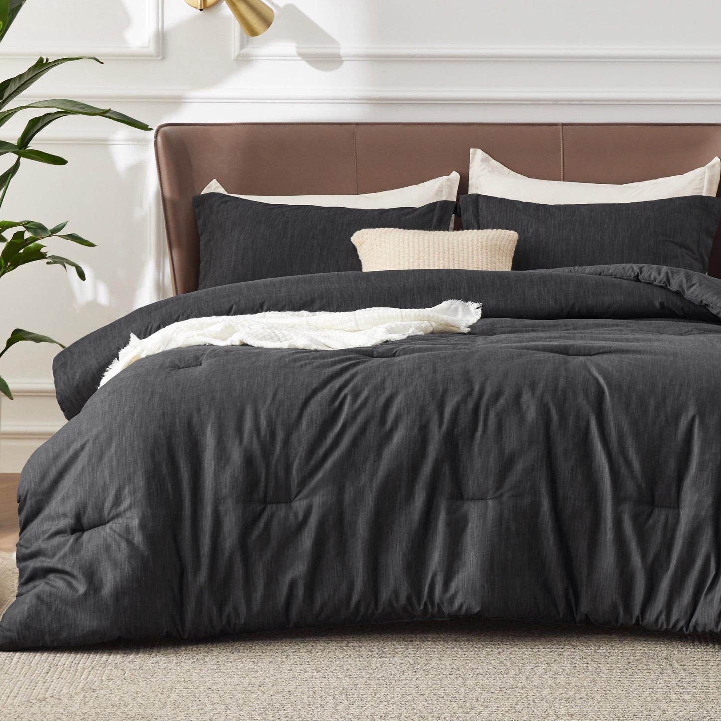 Bedsure Black Comforter Set Queen - Soft Bedding for All Seasons, Breathable Cationic Dyed Bed Set, 3 Pieces, 1 Queen Size Comforter (90"x90") and 2 Pillow Shams (20"x26"+2")