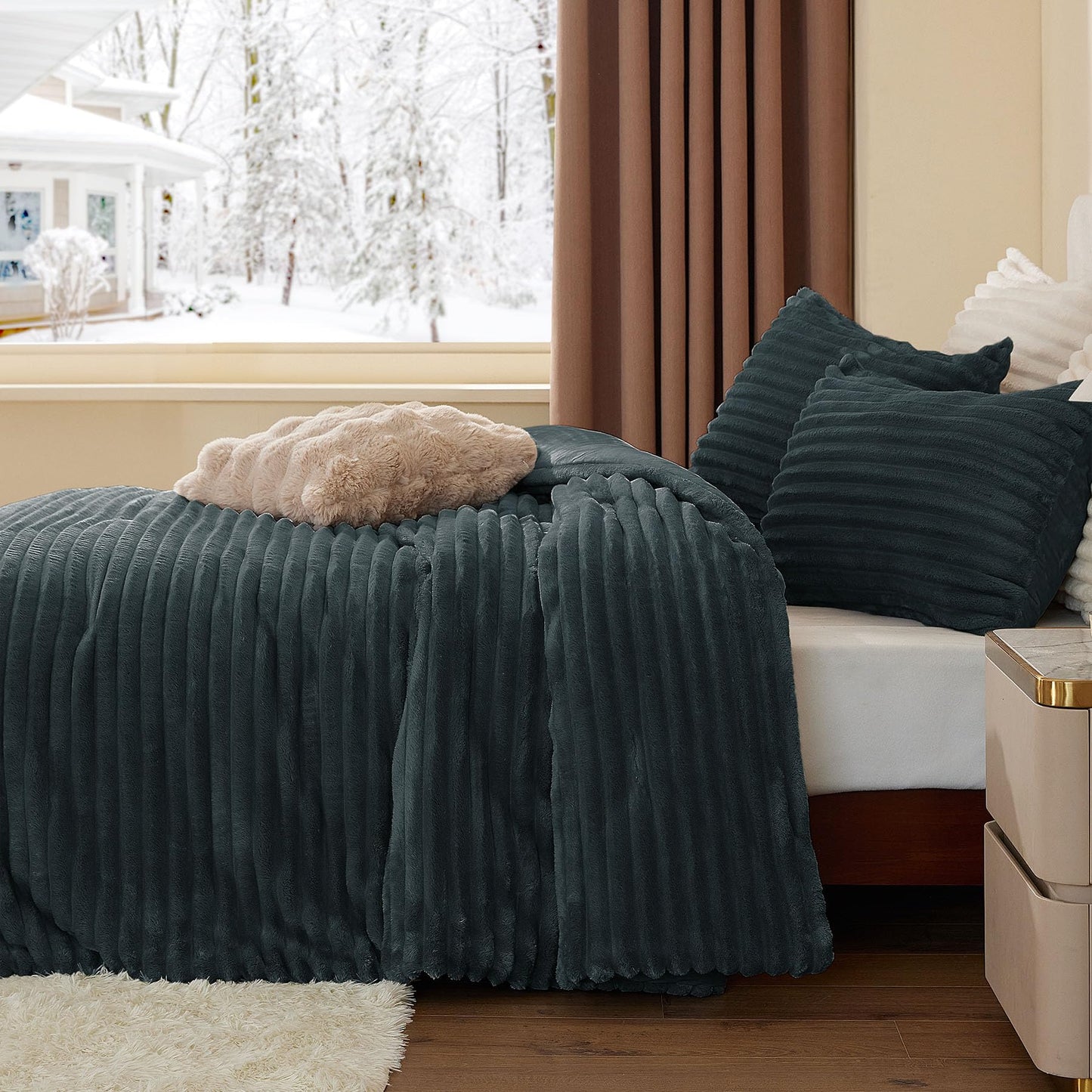 BEDELITE Fleece Queen Comforter Set -Super Soft & Warm Fluffy Dark Grey Bedding, Luxury Fuzzy Heavy Bed Set for All Season with 2 Pillow Cases