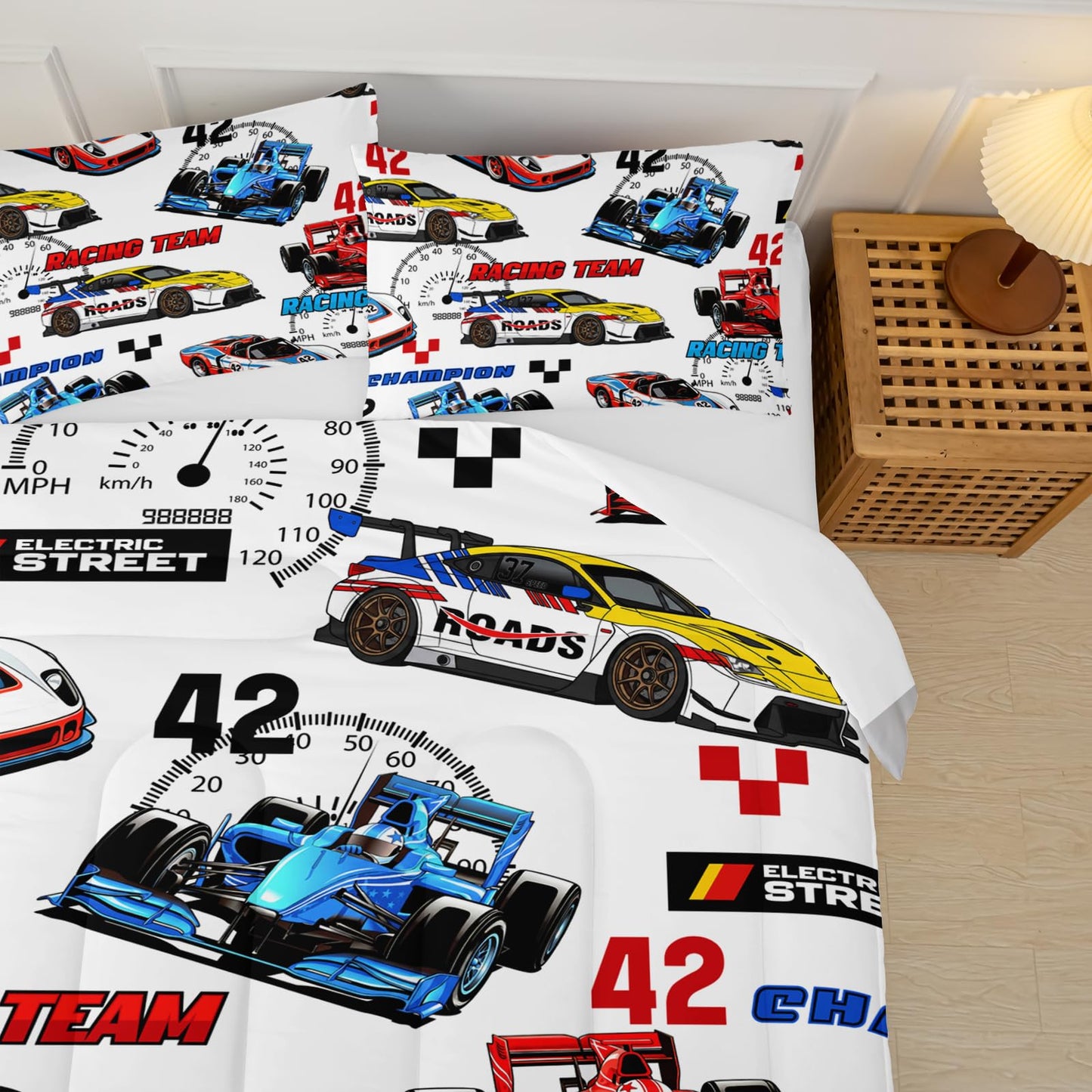 lneffble Race Car Themed Comforter Set Twin for Boys，Race Car Bedding Twin Bed Set，Kids Race Car Bedroom Decor with 1 Comforter with 2 Pillow Case
