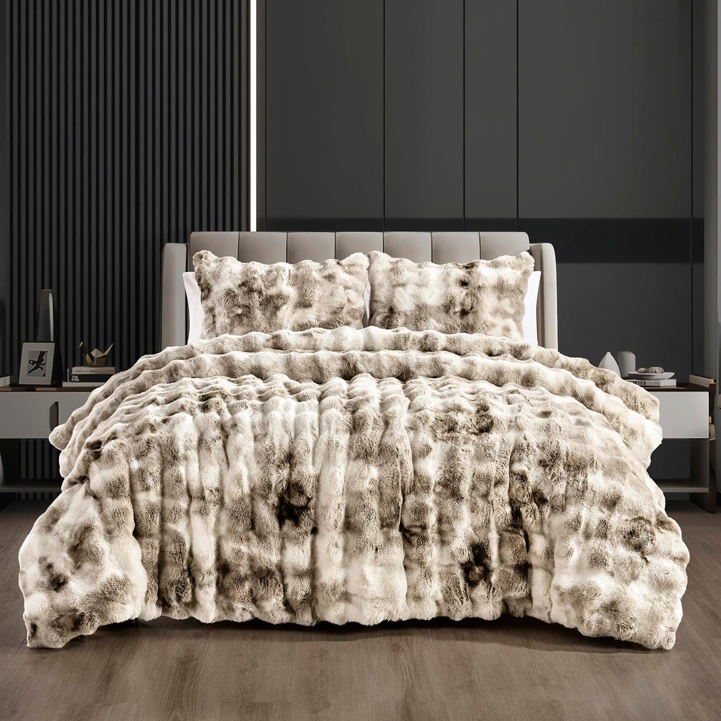 Fredsure Faux Rabbit Fur Comforter Set, 3 Pieces Tie Dye Khaki Queen, Faux Rabbit Fur Face and Microfiber Reverse