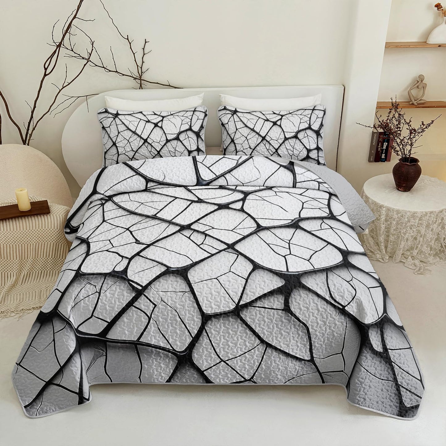 QOOMO Fragments Pattern Kids Quilt Set,Crack Print Bedding Set Twin Size,Room Decoration Soft and Lightweight for All Seasons,1 Quilt 2 Pillowcases