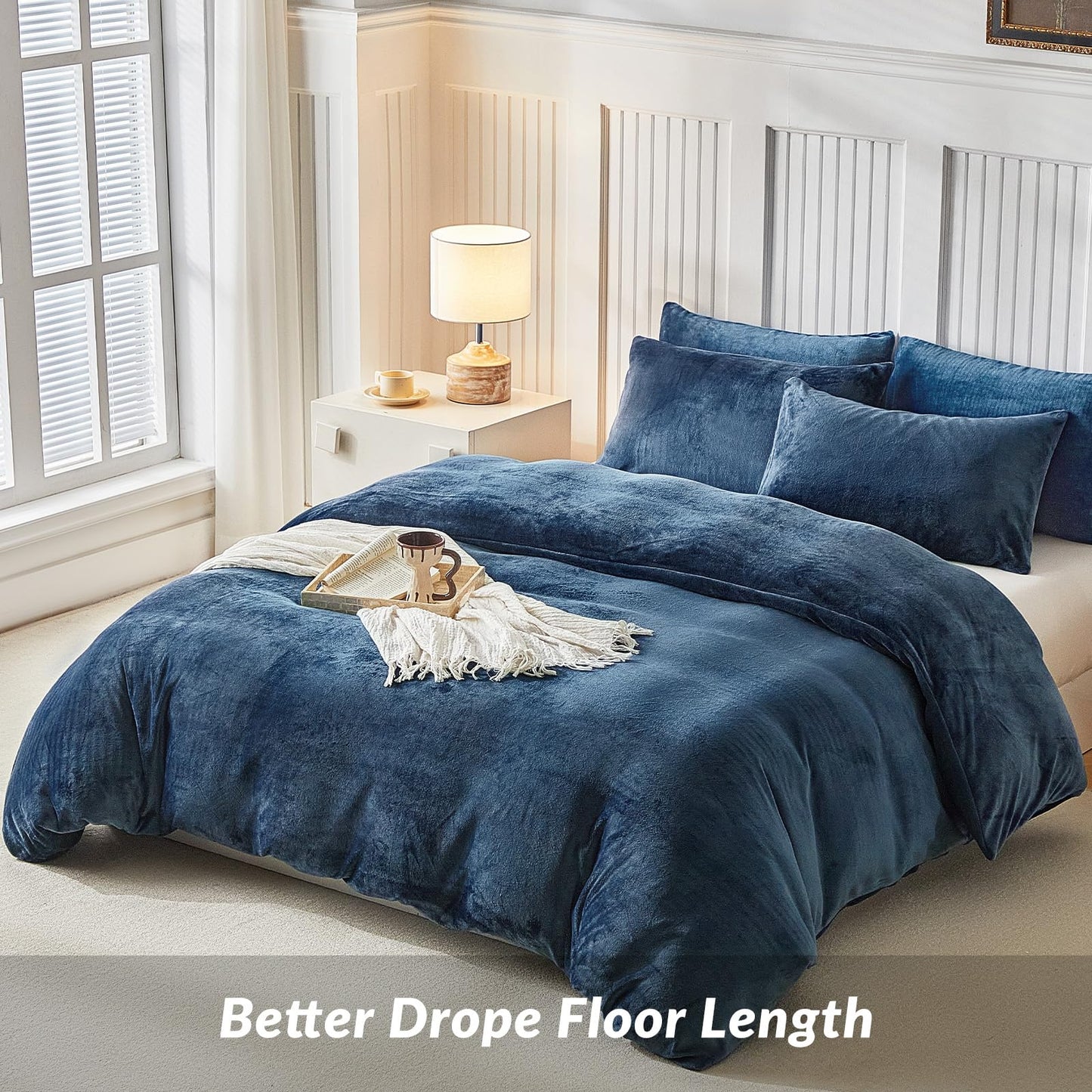 WARMDERN Navy Velvet Duvet Cover Set Queen Size, Luxury Milk Velvet Bedding Duvet Cover with Zipper Closure, 3pcs Ultra Soft Duvet Covers for All Seasons, 90" x 90", Navy