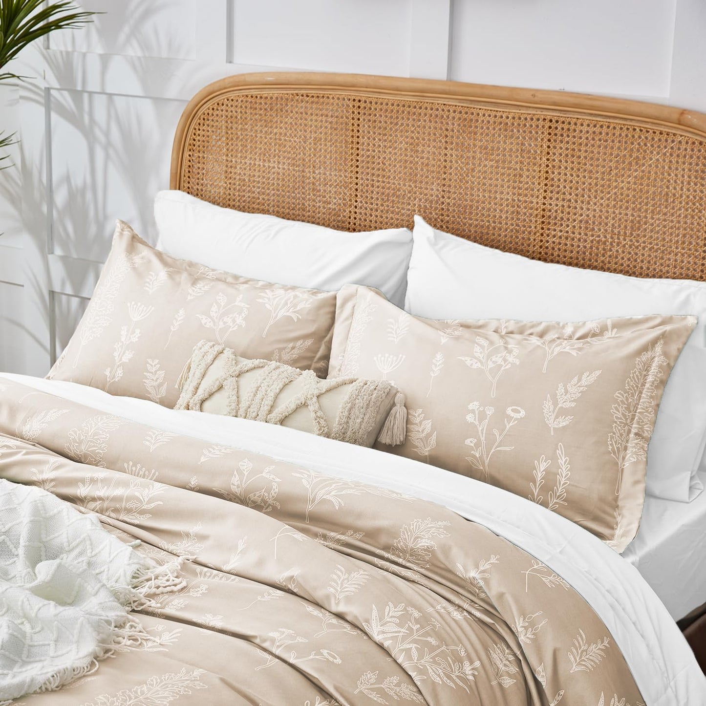 Kozyhvn Twin XL Comforter Set Khaki, Cute Floral Bed in a Bag Twin XL Boho 5 Pieces, Soft Fluffy Bedding Sets with Comforter, Sheets, Pillowcase & Sham, All Season