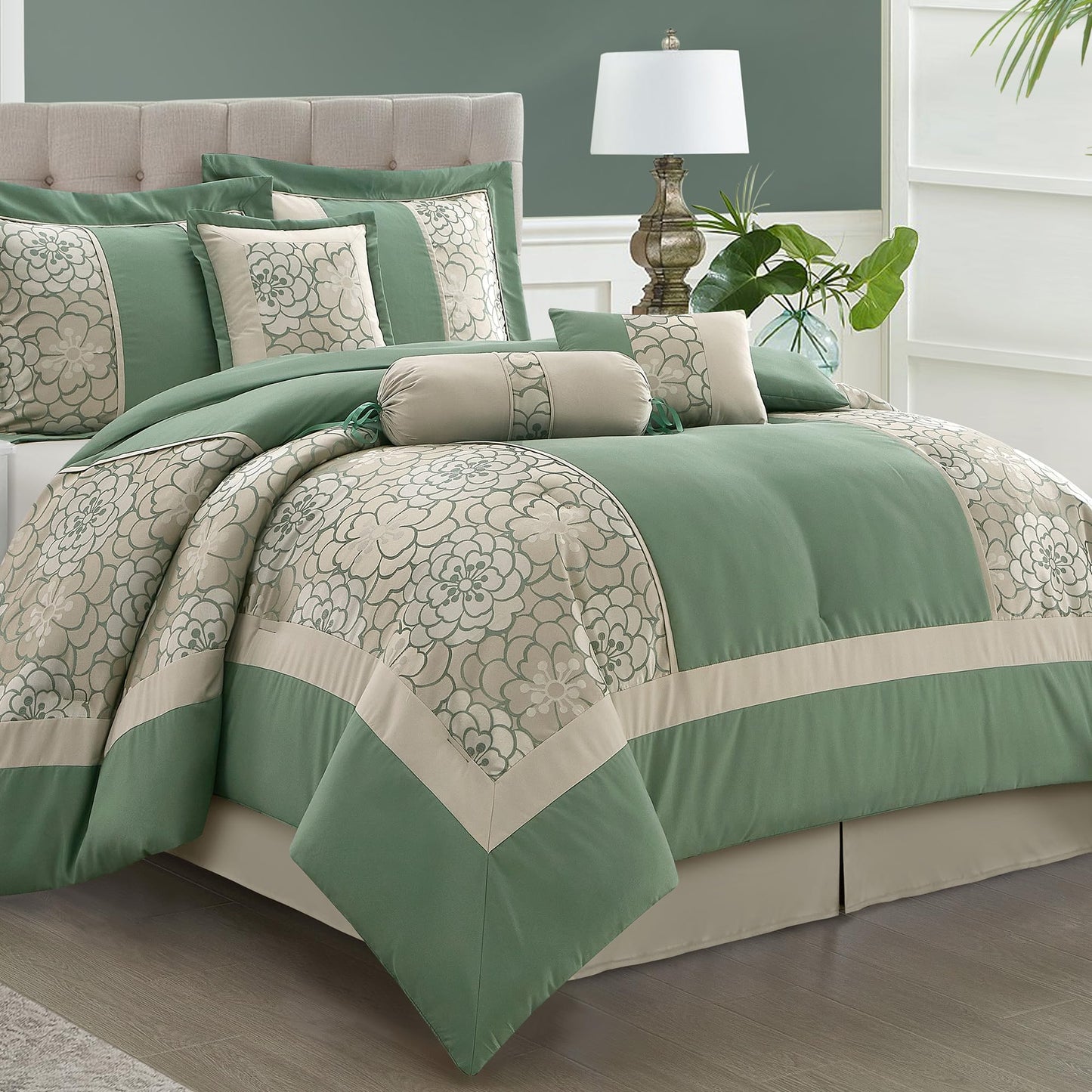 LANCO MODERN LIFESTYLE 7 Piece Queen Comforter Set, Green, Elegant Floral Jacquard, Stylish and Cozy Bedding Collection, Premium Bedding Set with Bedskirt, Shams and Pillows
