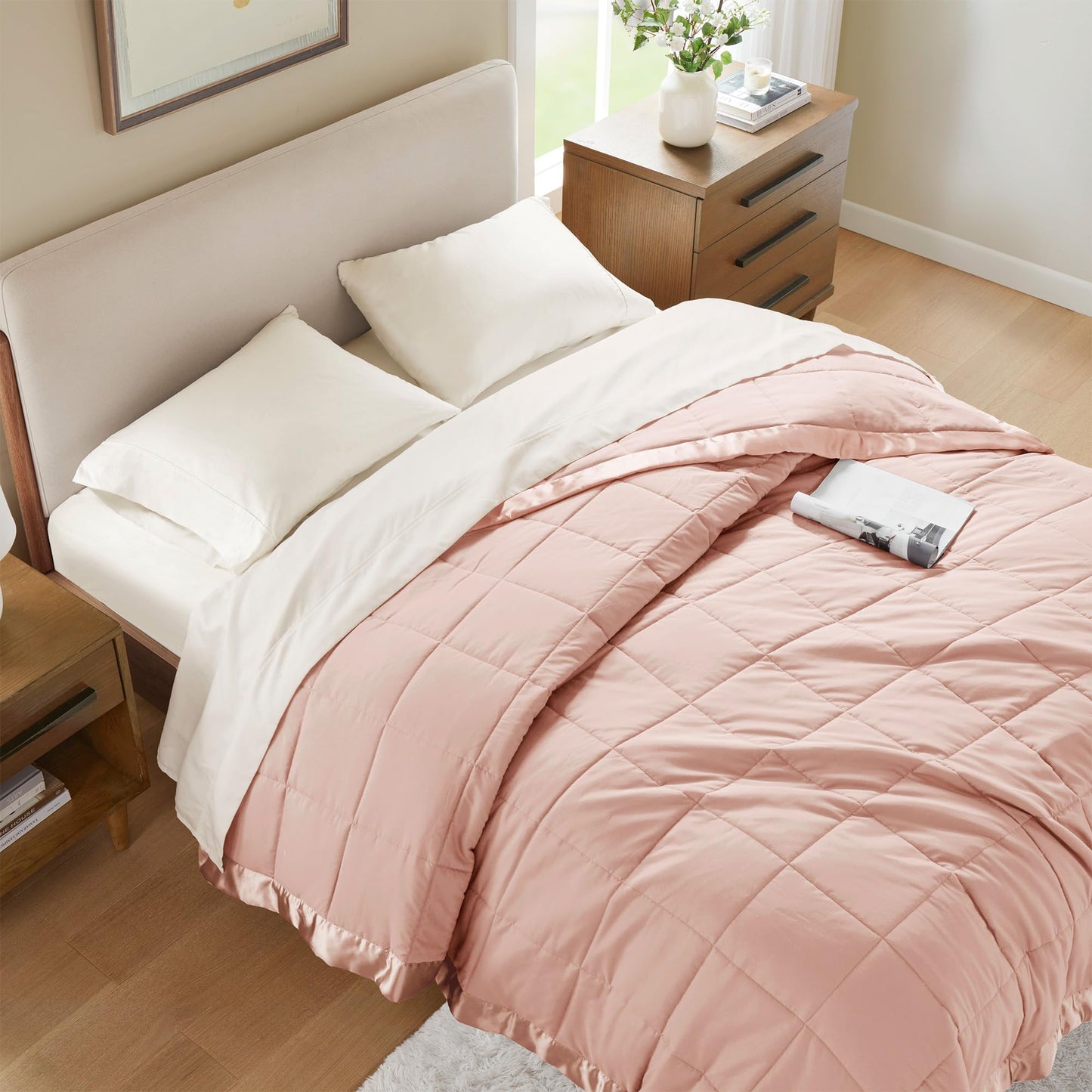 Madison Park Windom Down Alternative Blanket, Premium 3M Scotchgard Moisture Wicking Treatment, Lightweight and Soft Bed Cover For All Season, Satin Trim, Blush Twin