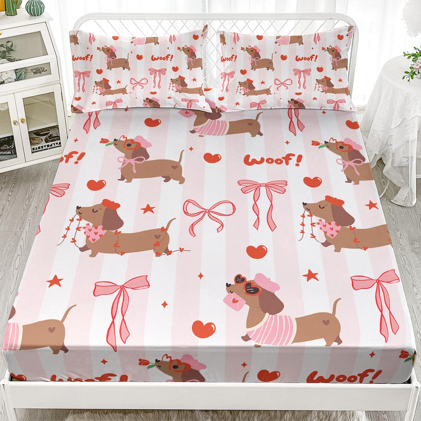 AILONEN Cute Dachshund Dog Themed Full Bedding Set,Pink Bow Heart Sausage Dog Fitted Sheet with 2 Pillowcases,Kawaii Soft Sheet Set