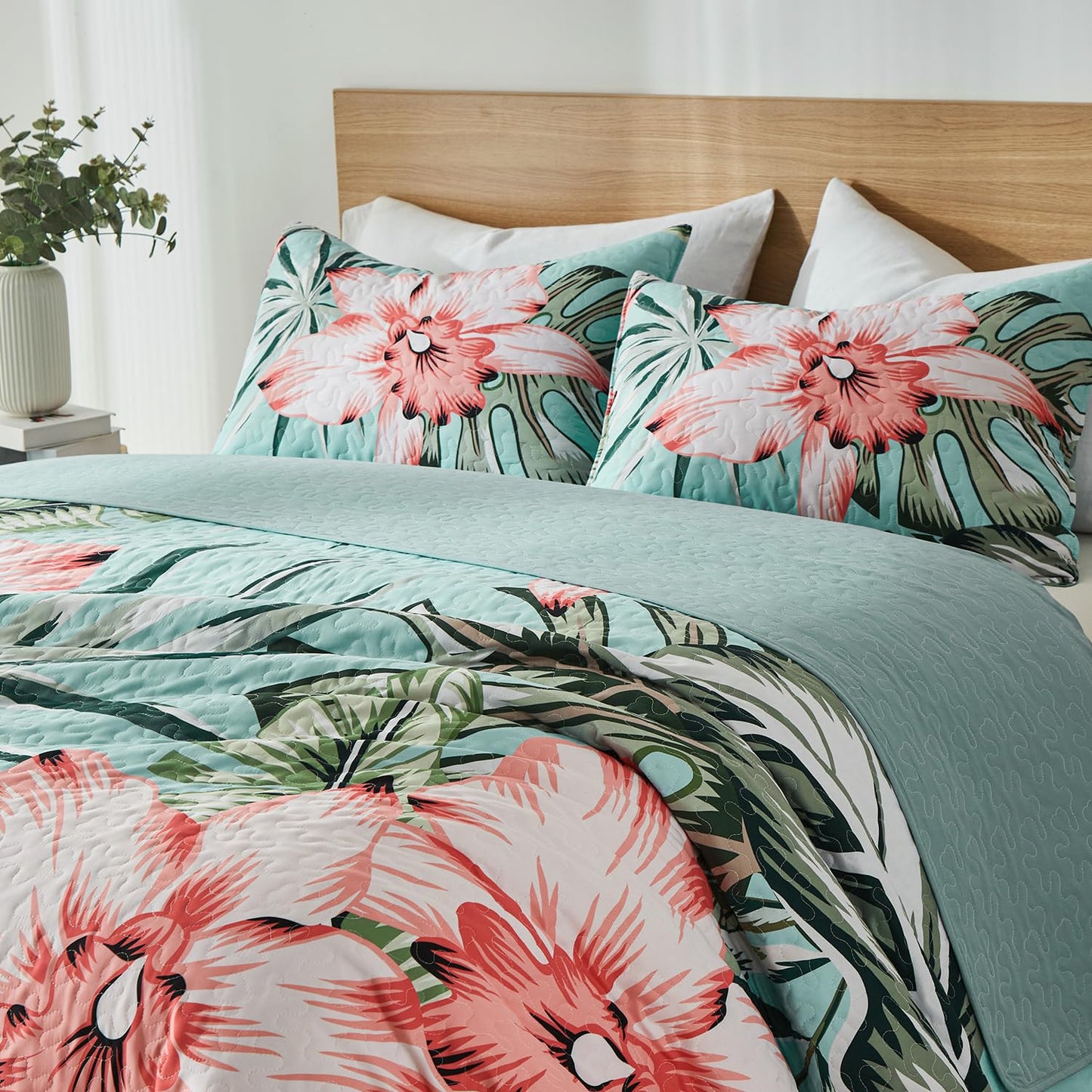Yogeneg King Quilt Bedding Set,Green Pink Botanical Pattern Sky Blue King/Cal King Quilt Set,3 Piece Lightweight Soft Summer Bedspread Coverlet with 2 PIillow Shams,All Season(Sky Blue,110"x96")