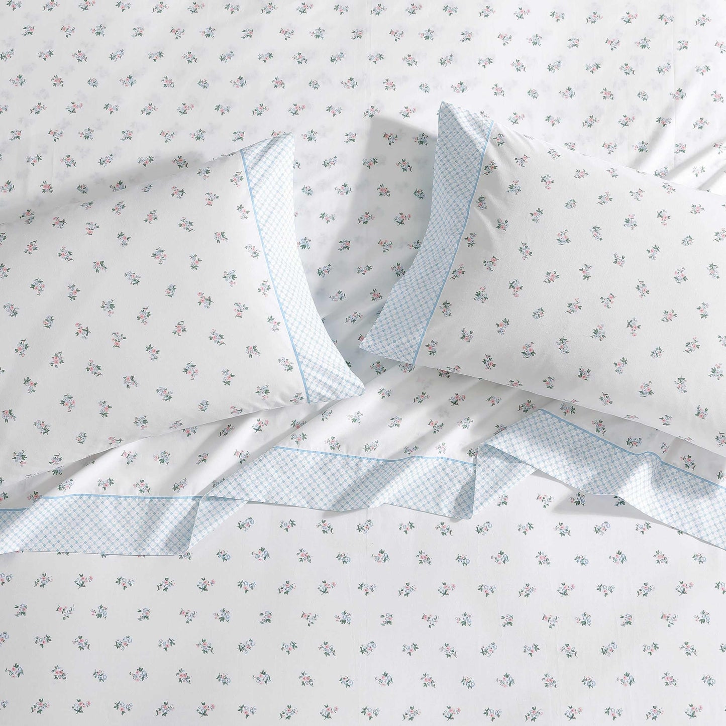 Laura Ashley – Twin Size Sheet Set, Crisp & Lightweight Cotton Percale Bedding with Fitted Sheet and Pillowcase, Floral Room Decor, Deep Pocket, College Dorm Room Essentials (Harperette Blue)