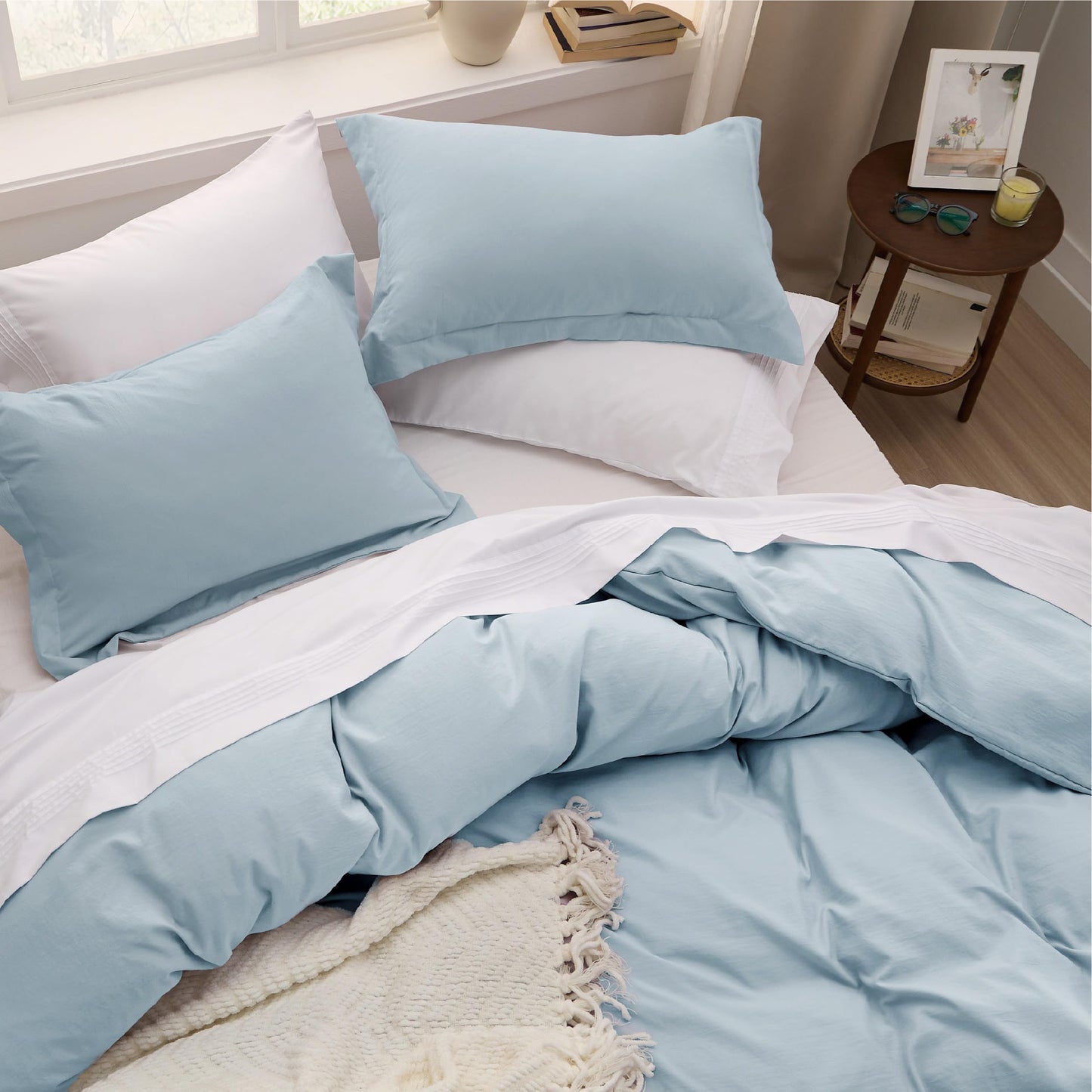Bedsure Sky Blue Duvet Cover Queen Size - 3 Pieces Prewashed Cotton-Like Polyester Extra Soft Bedding Set, Includes 1 Duvet Cover 90x90 Inches with Zipper Closure & 2 Pillow Shams, No Comforter