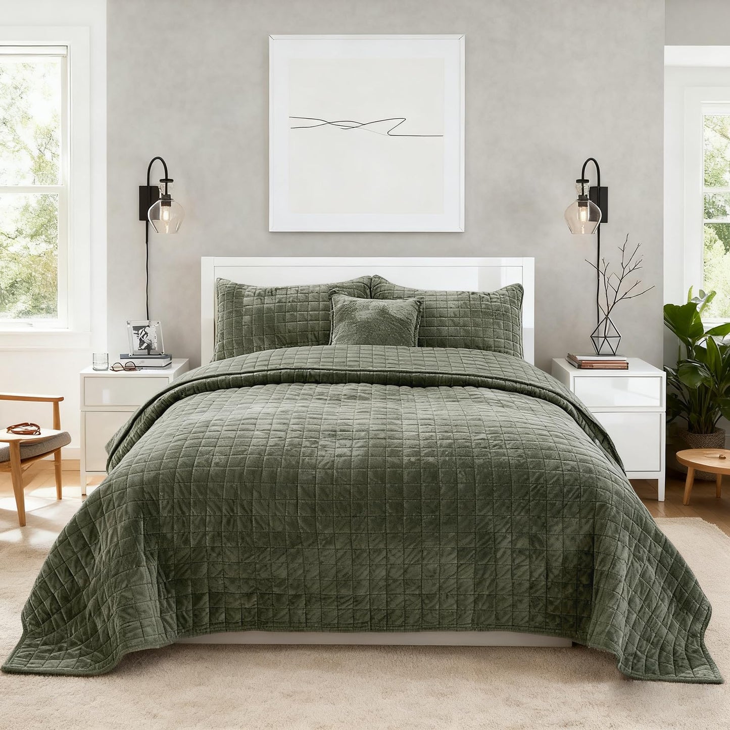 COCOPLOCEUS Quilt Set King Size 98x106 Luxurious Velvet Bedding Sets with 2 Pillow Shams 20x36 3 Pieces Ultra Soft Quilted Bedspread Coverlet Comforter for All Season,Army Green