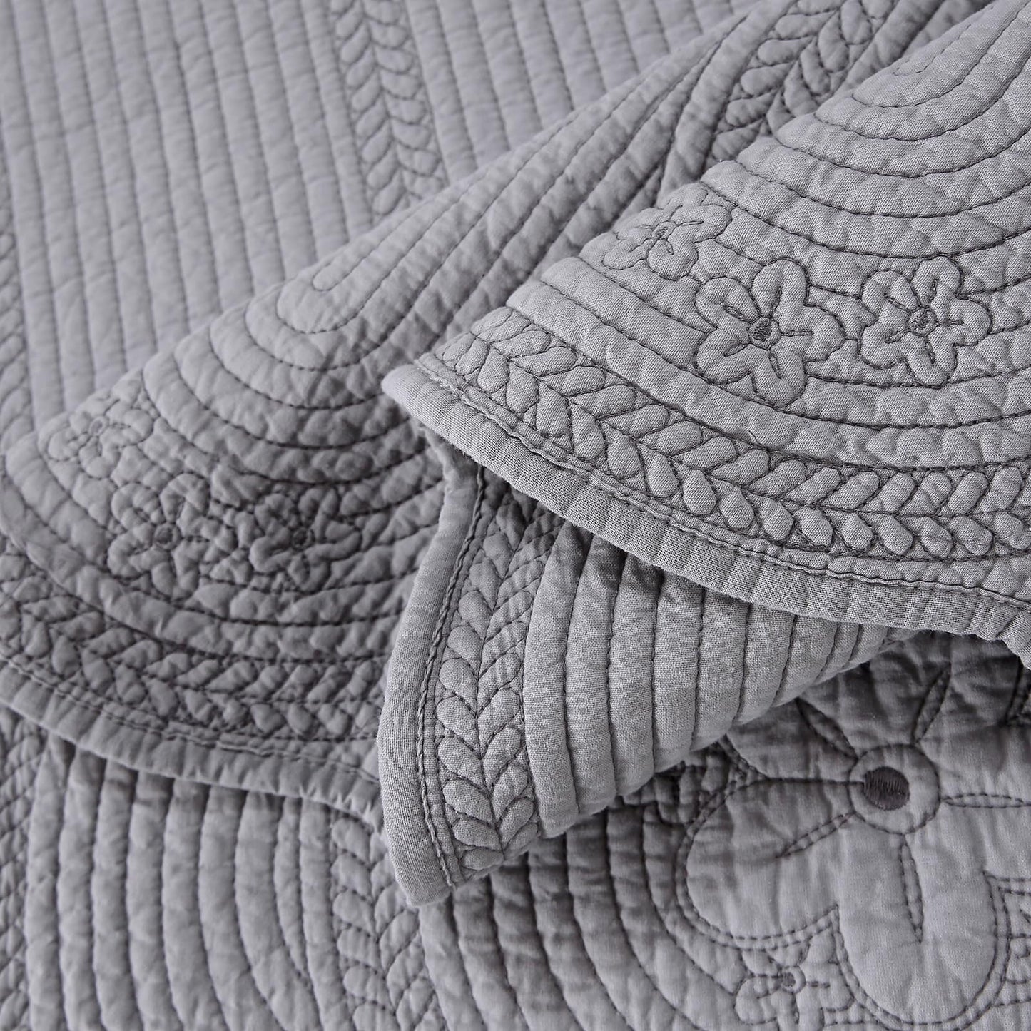 ROOMLIFE Quilt Set Queen Size 3D Floral Embroidery Pattern 3-Piece Cotton Reversible Quilted Embroidered Decorative Bedspreads Coverlet Bedding Set, Lightweight &Soft, All Season(90" X 98") Grey
