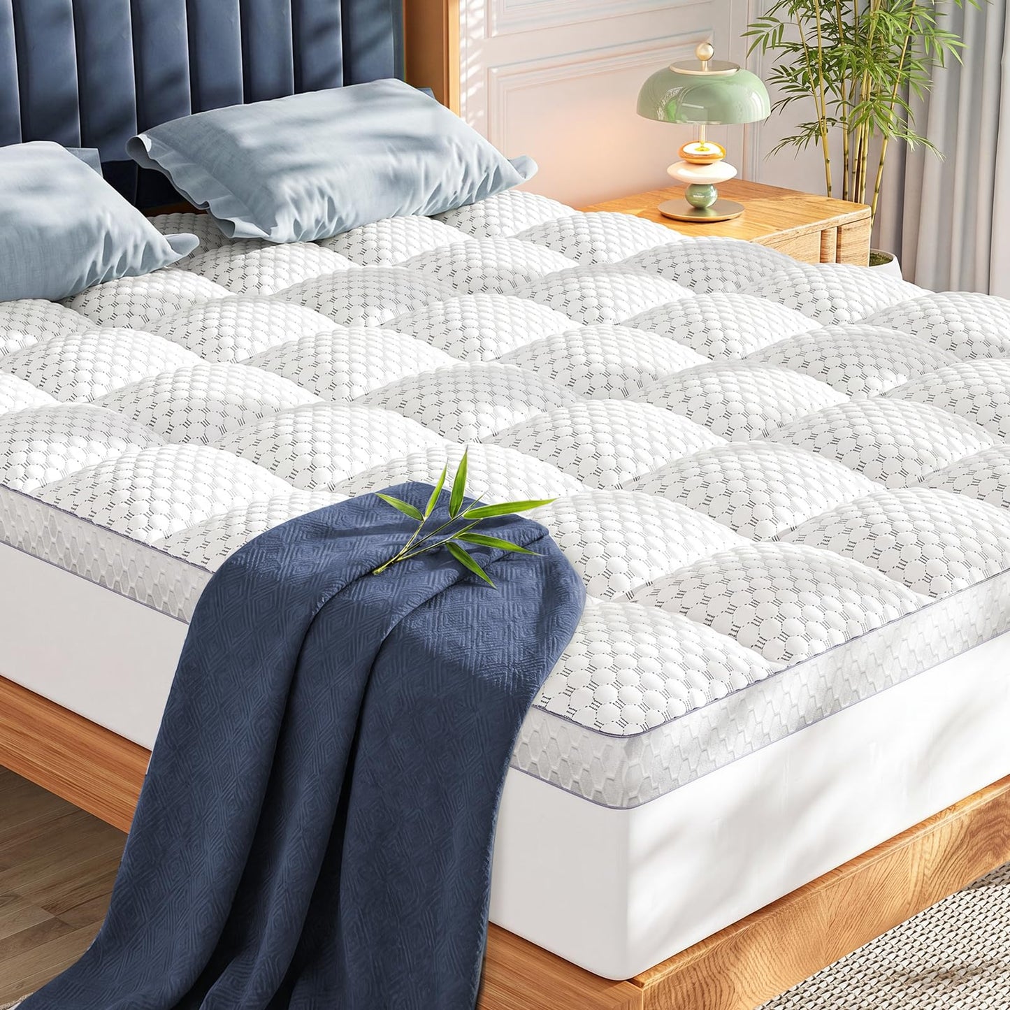 BEDELITE King Mattress Topper 3 Inch Thick Mattress Pad, Plush Pillow Top Bed Cover with Elastic Deep Pockets Up to 6-24 Inch for Pressure Relief, Shredded Memory Foam Filling (White)