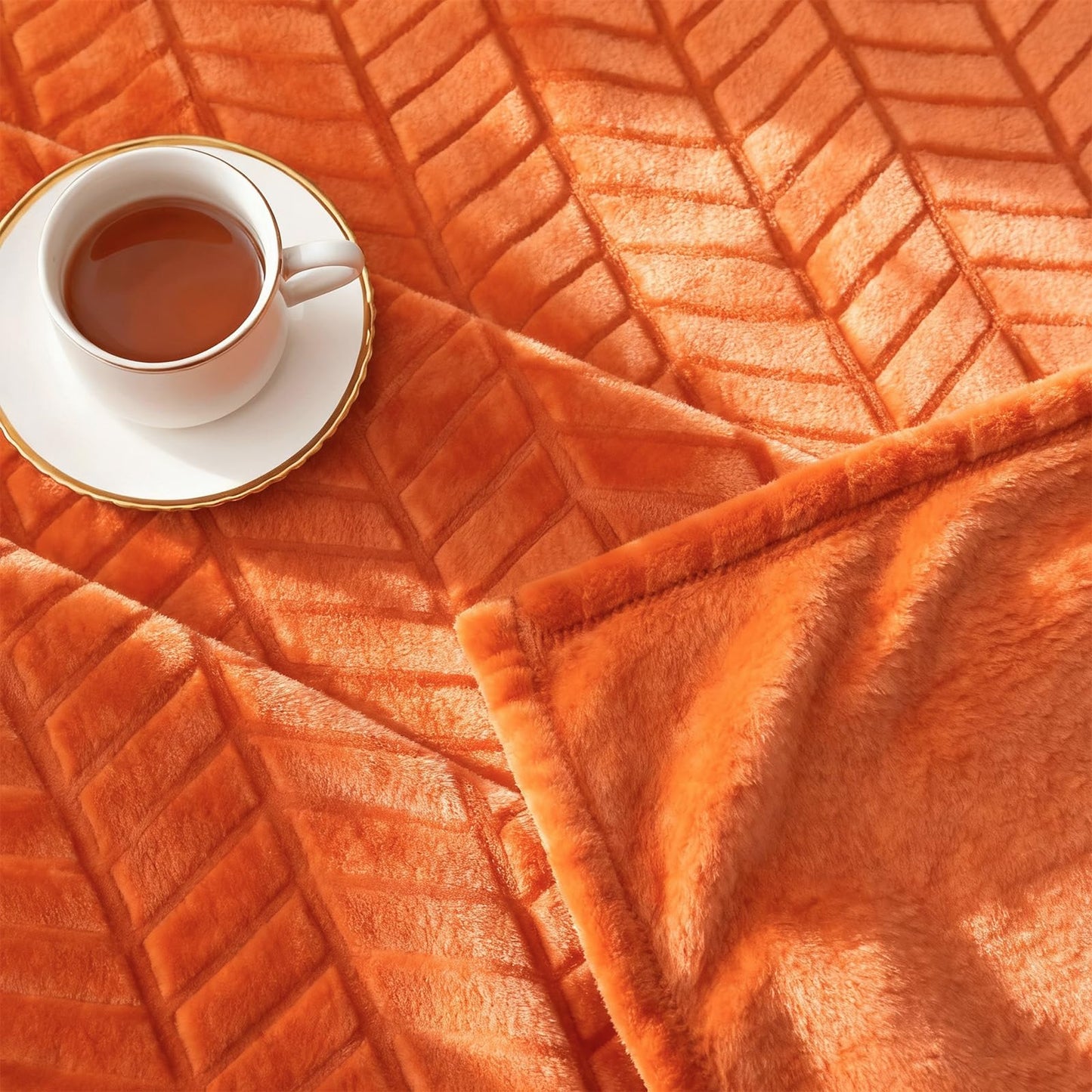 Excervent Soft Brushed Flannel Throw Blanket Burnt Orange Fleece Blankets Chevron Pattern for Sofa, Chair, Couch - Fluffy Warm Cozy Decorative Blanket (40x50 inches) for Kids
