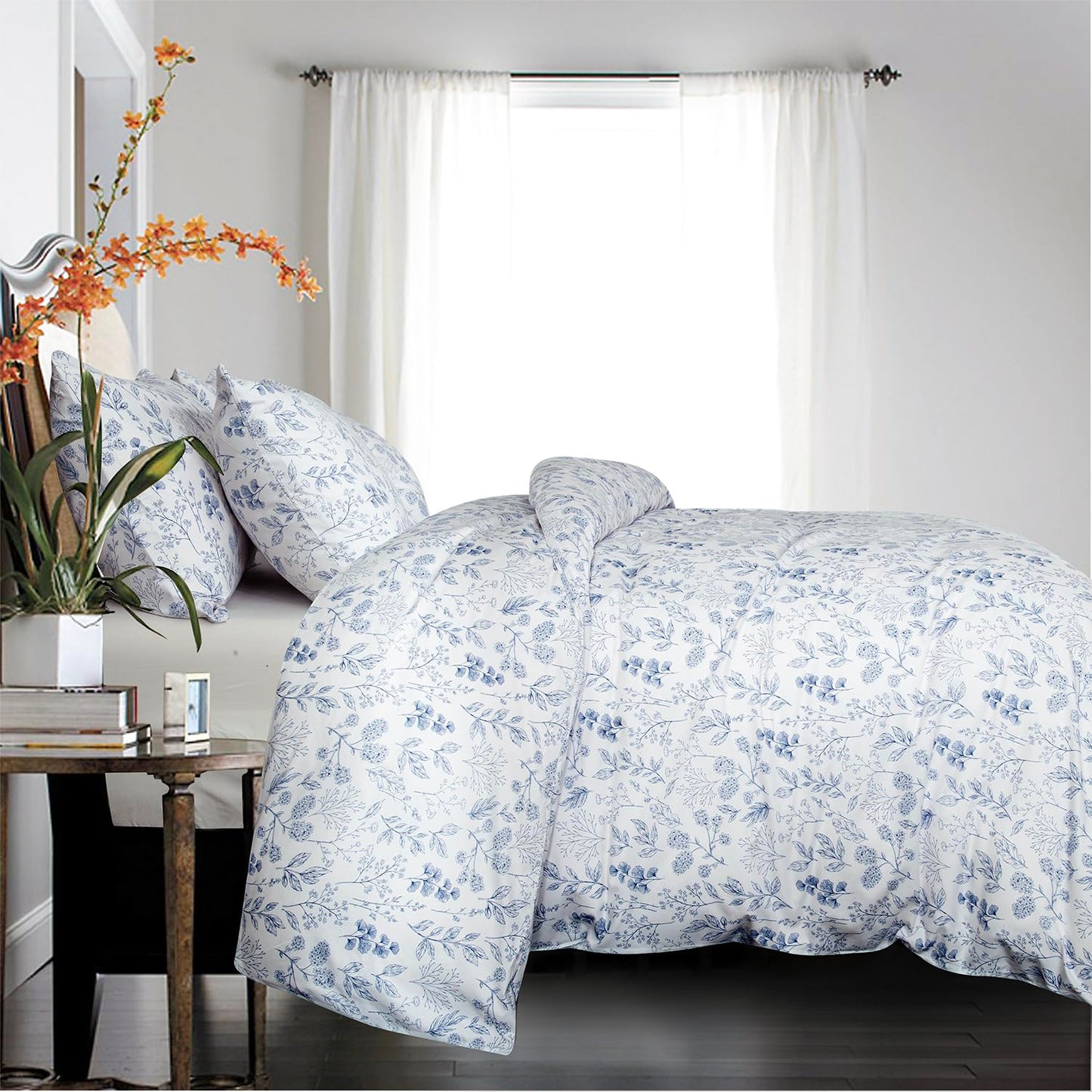BUPIRD Queen Floral Comforter Set 3 Pieces Soft Cute Bedding Blue Flower Print Botanical Garden Style Comforter and 2 Pillowcases
