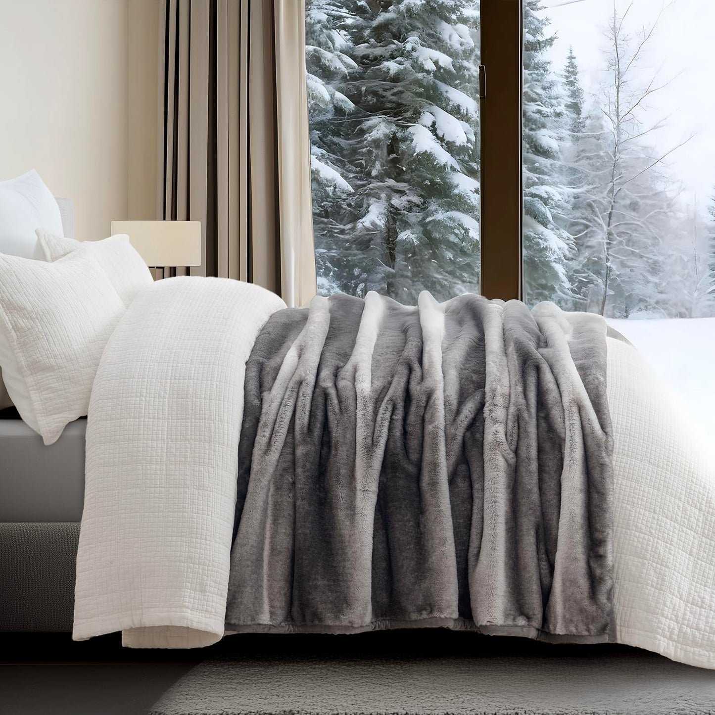 EVERGRACEHOME Ultra Soft Luxury Fluffy Mink Faux Fur Throw Blanket, Thick Warm Fall Winter Blankets for Bed, Couch, Cozy Plush Reversible Blanket for Chair, Sofa (Ombré Silver Onyx, 60"x80")