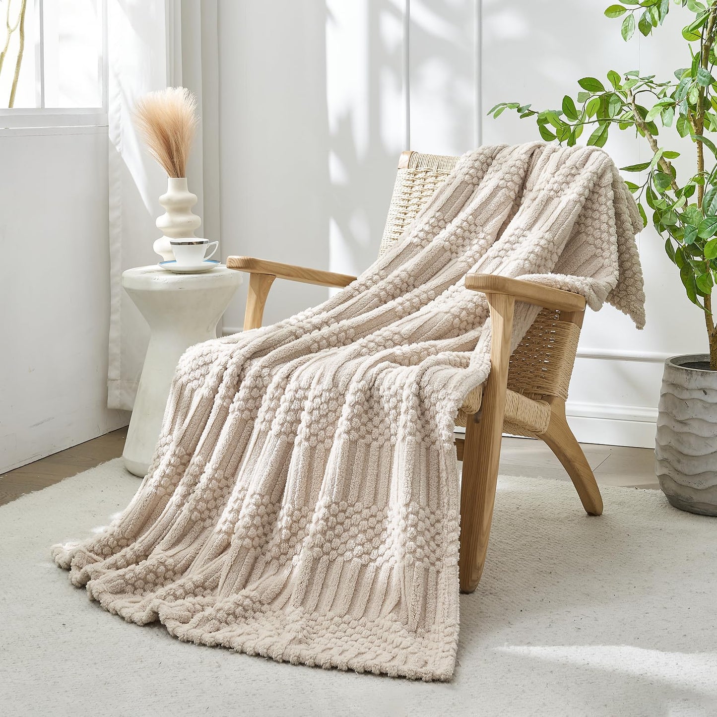 lifein Throw Blanket for Couch-Beige Boho Throw Blanket, Tan Soft Fleece Plush Lightweight Blankets&Throws for Spring, Fuzzy Camel Blankets for Livingroom Bed Sofa Chair (50x60,Taupe/Khaki)