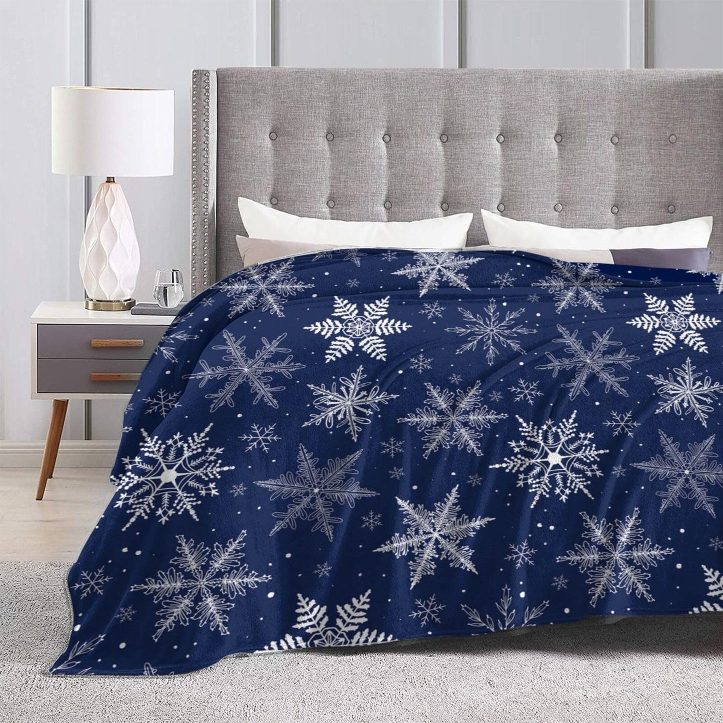 Gbuzozie Winter Snowflakes Blue Fleece Blanket Lightweight Ultra-Soft Christmas Throw Blanket for Sofa Couch Bed Camping Travel - Super Soft Cozy Microfiber Blanket 60"X50"